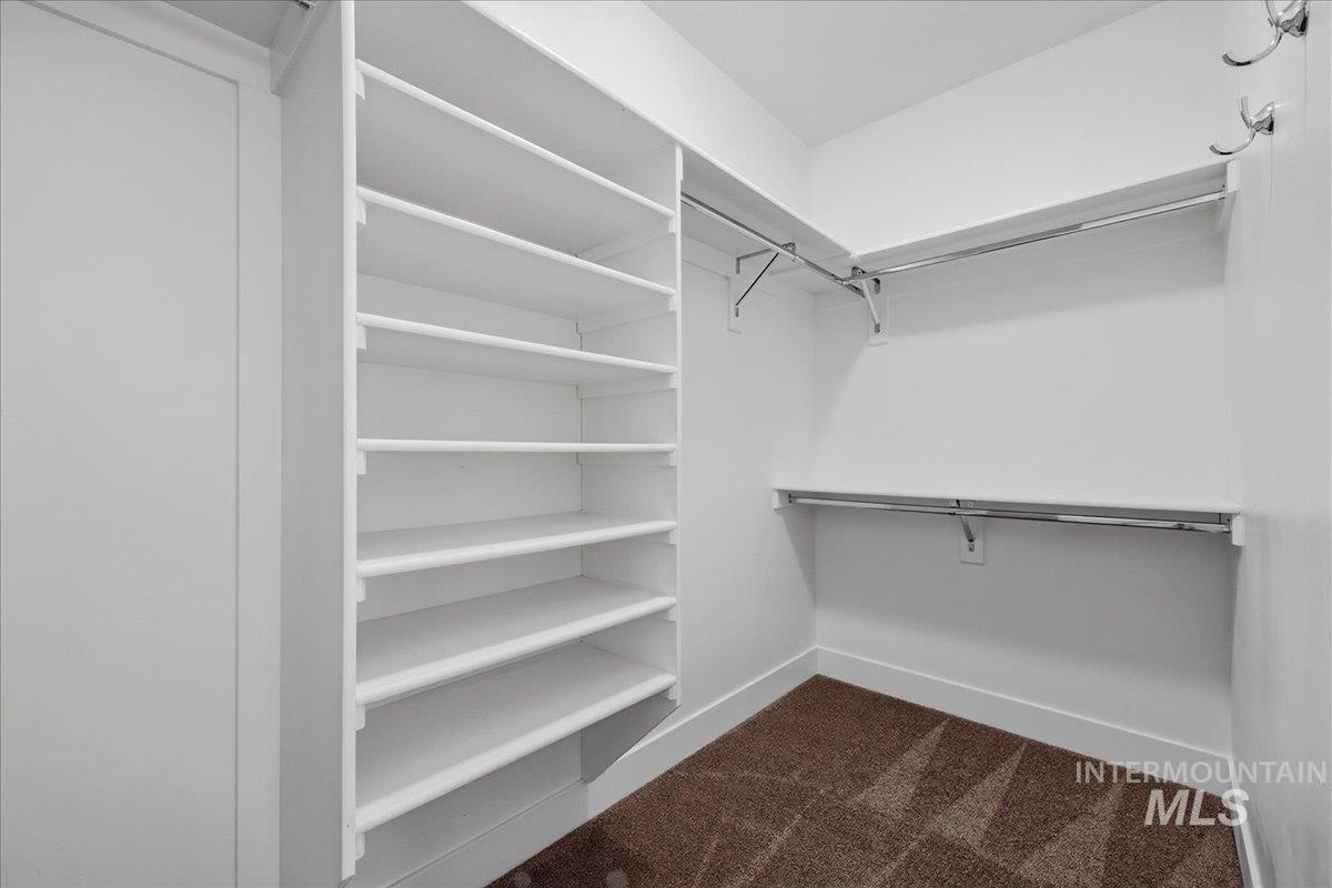 106 Thunder Mountain Ct., Homedale, Idaho 83628, 3 Bedrooms, 2 Bathrooms, Residential For Sale, Price $345,000,MLS 98973961