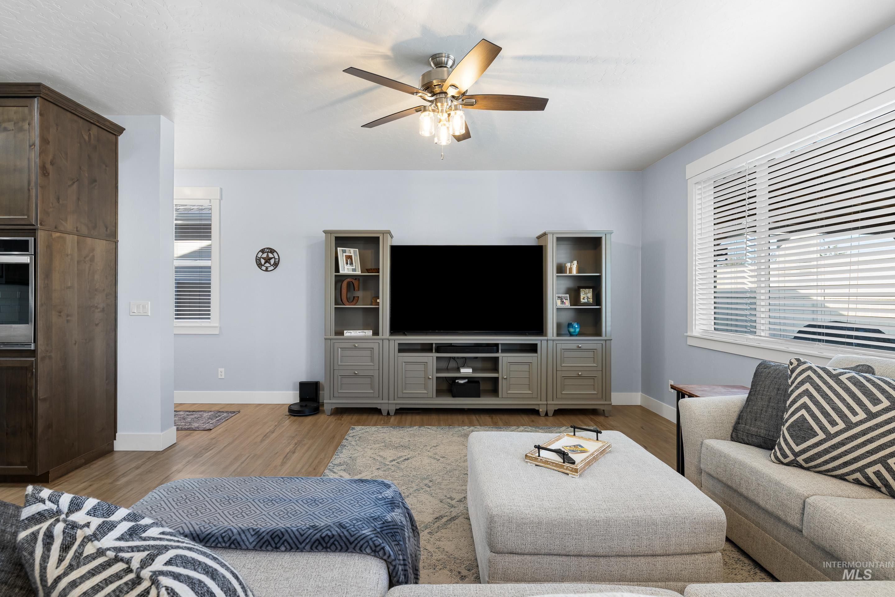 9030 W Bowie St, Star, Idaho 83669, 3 Bedrooms, 2 Bathrooms, Residential For Sale, Price $499,990,MLS 98973962