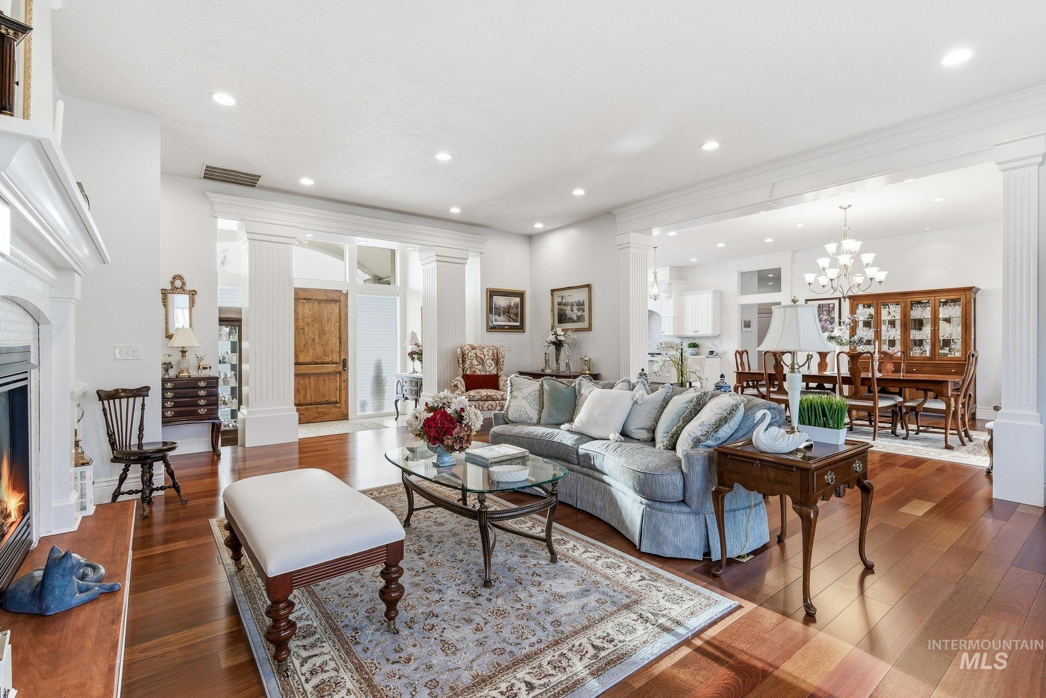 352 N Havasu Ct, Eagle, Idaho 83616, 3 Bedrooms, 3.5 Bathrooms, Residential For Sale, Price $1,149,999,MLS 98973963