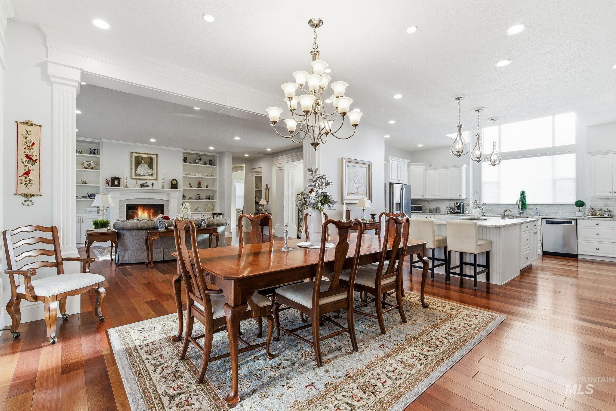 352 N Havasu Ct, Eagle, Idaho 83616, 3 Bedrooms, 3.5 Bathrooms, Residential For Sale, Price $1,149,999,MLS 98973963