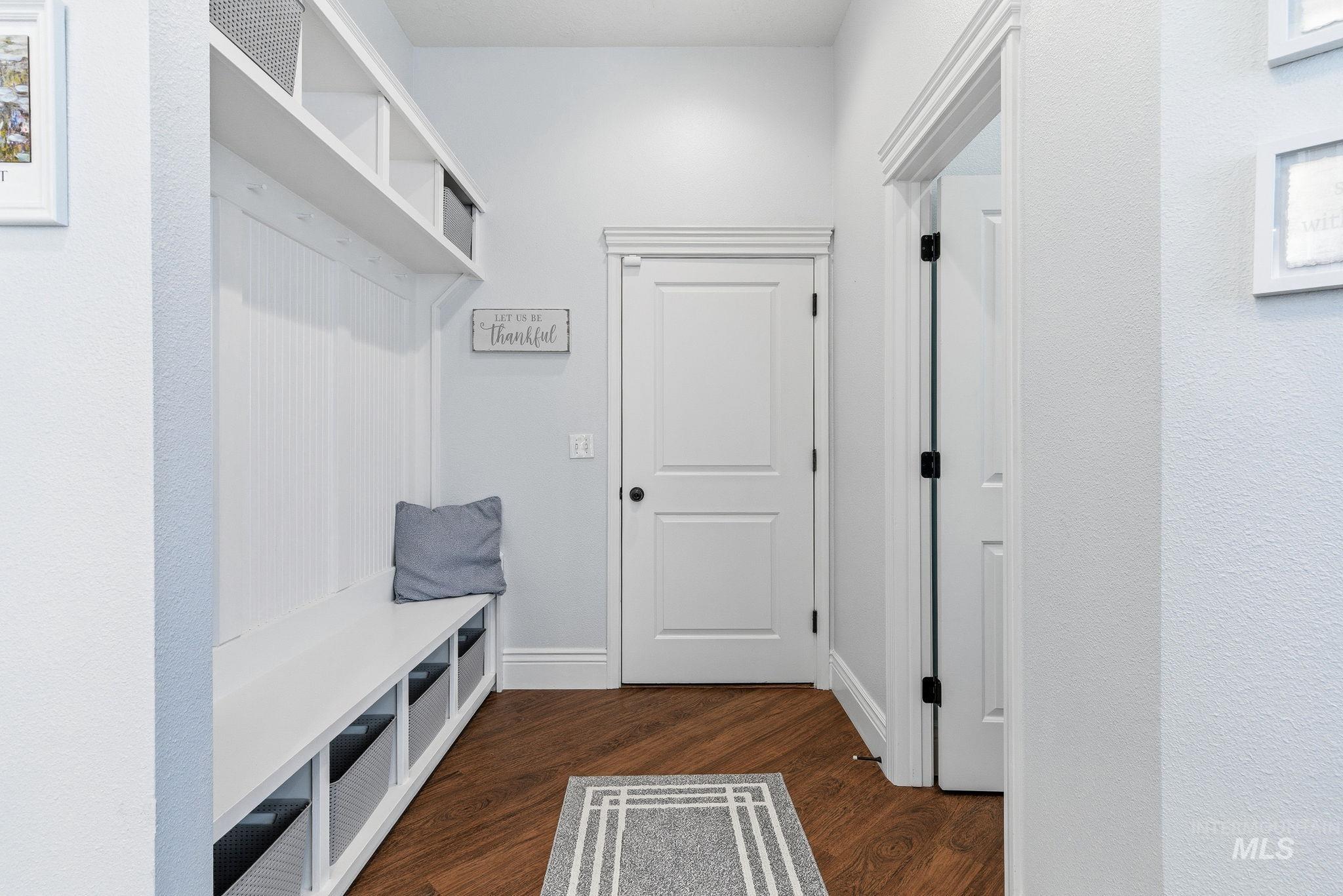 352 N Havasu Ct, Eagle, Idaho 83616, 3 Bedrooms, 3.5 Bathrooms, Residential For Sale, Price $1,149,999,MLS 98973963