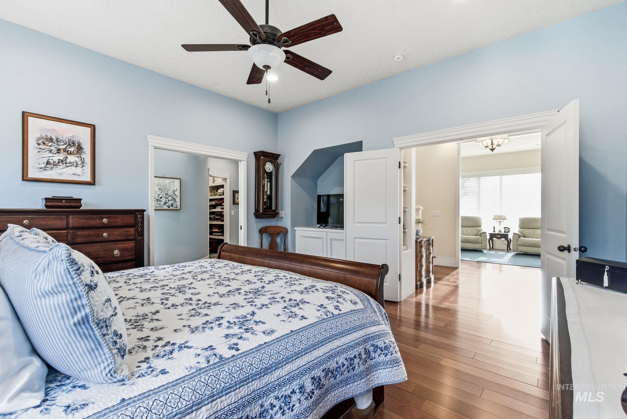 352 N Havasu Ct, Eagle, Idaho 83616, 3 Bedrooms, 3.5 Bathrooms, Residential For Sale, Price $1,149,999,MLS 98973963