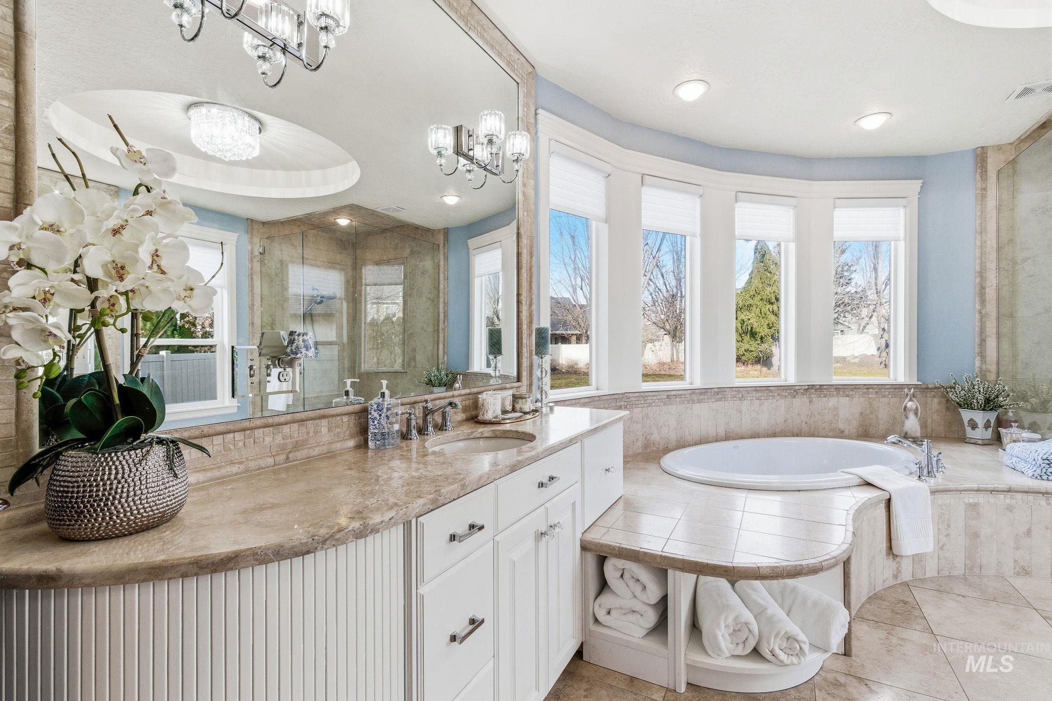 352 N Havasu Ct, Eagle, Idaho 83616, 3 Bedrooms, 3.5 Bathrooms, Residential For Sale, Price $1,149,999,MLS 98973963