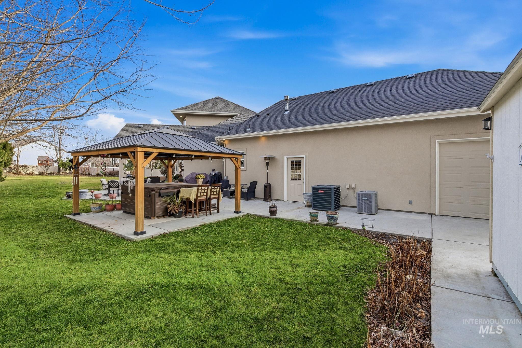 352 N Havasu Ct, Eagle, Idaho 83616, 3 Bedrooms, 3.5 Bathrooms, Residential For Sale, Price $1,149,999,MLS 98973963