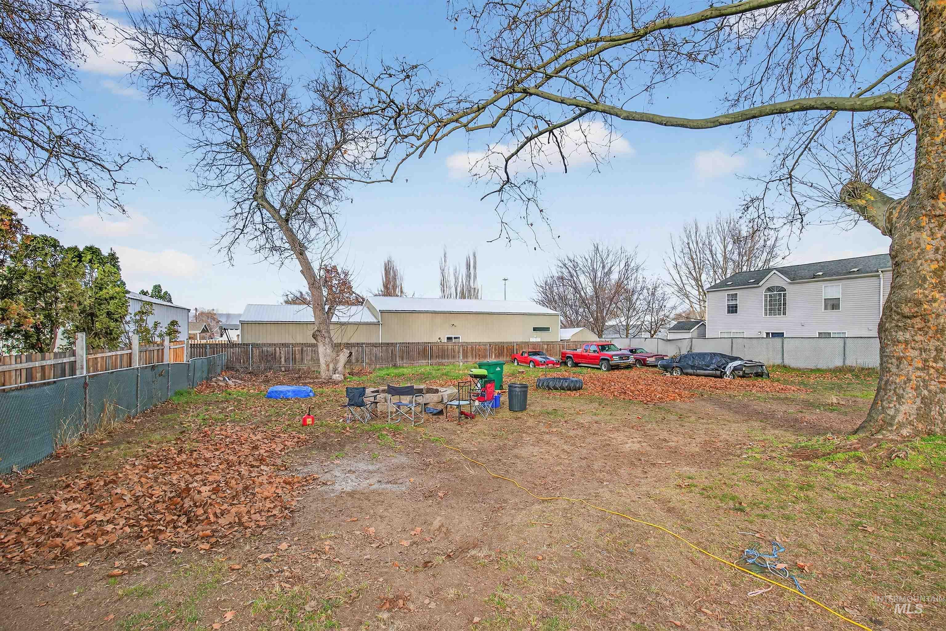 1009 Burrell Ave, Lewiston, Idaho 83501, 4 Bedrooms, 2 Bathrooms, Residential For Sale, Price $359,900,MLS 98973969