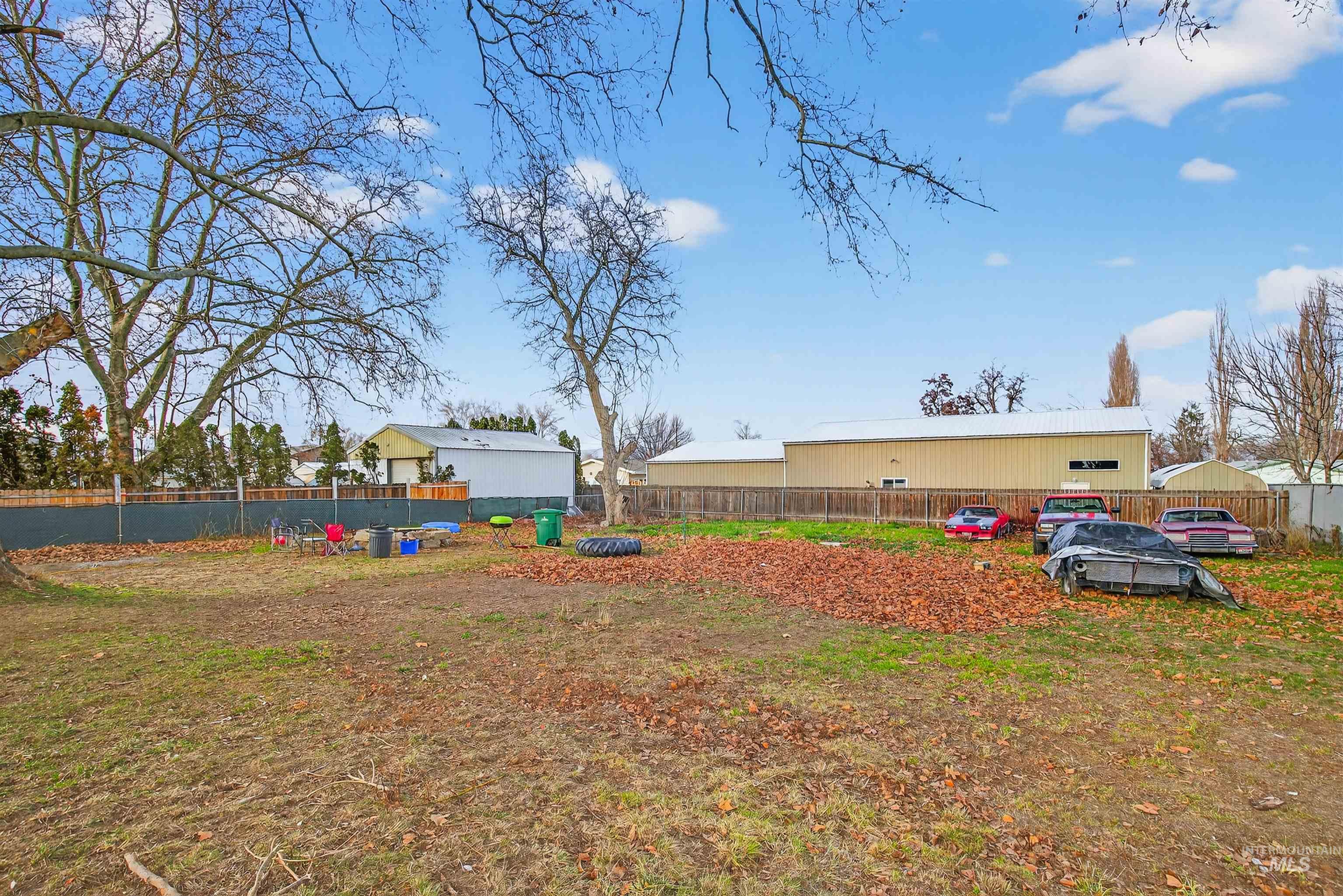 1009 Burrell Ave, Lewiston, Idaho 83501, 4 Bedrooms, 2 Bathrooms, Residential For Sale, Price $359,900,MLS 98973969