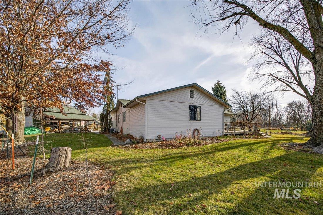 1015 S Main Street, Star, Idaho 83669, 3 Bedrooms, 2 Bathrooms, Residential For Sale, Price $2,150,000,MLS 98973975