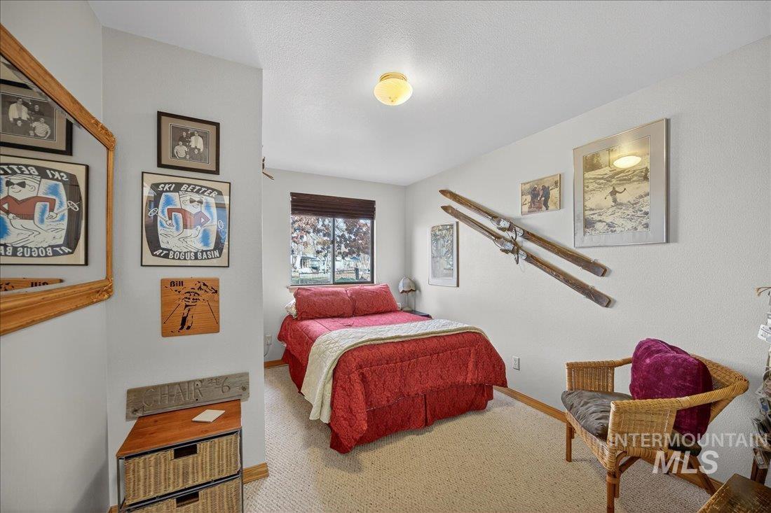 1015 S Main Street, Star, Idaho 83669, 3 Bedrooms, 2 Bathrooms, Residential For Sale, Price $2,150,000,MLS 98973975