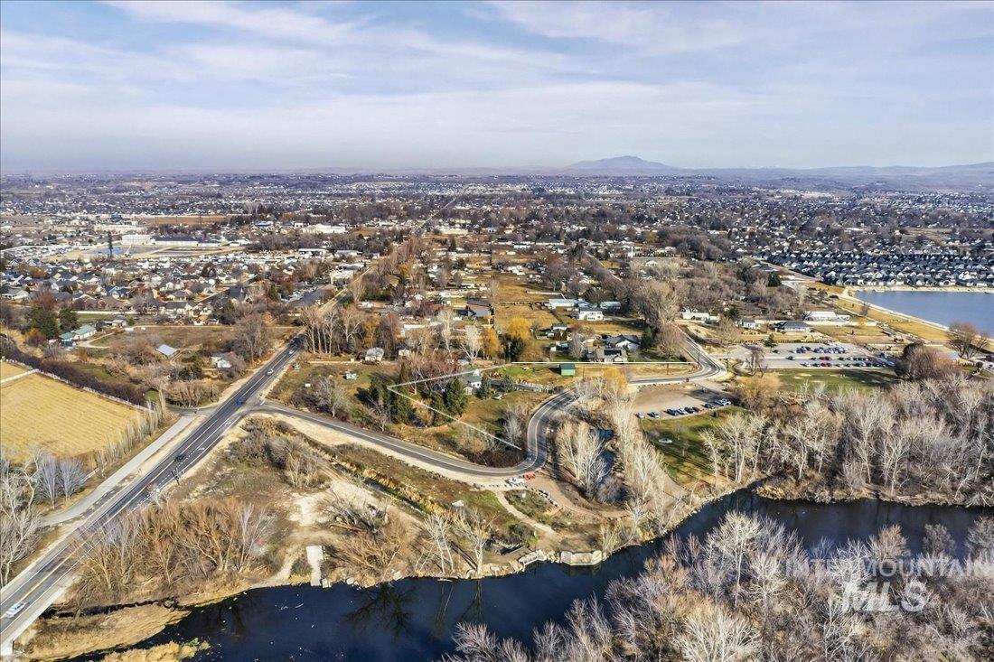 1015 S Main Street, Star, Idaho 83669, 3 Bedrooms, 2 Bathrooms, Residential For Sale, Price $2,150,000,MLS 98973975