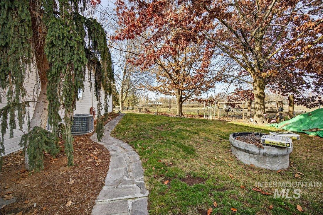 1015 S Main Street, Star, Idaho 83669, 3 Bedrooms, 2 Bathrooms, Residential For Sale, Price $2,150,000,MLS 98973975