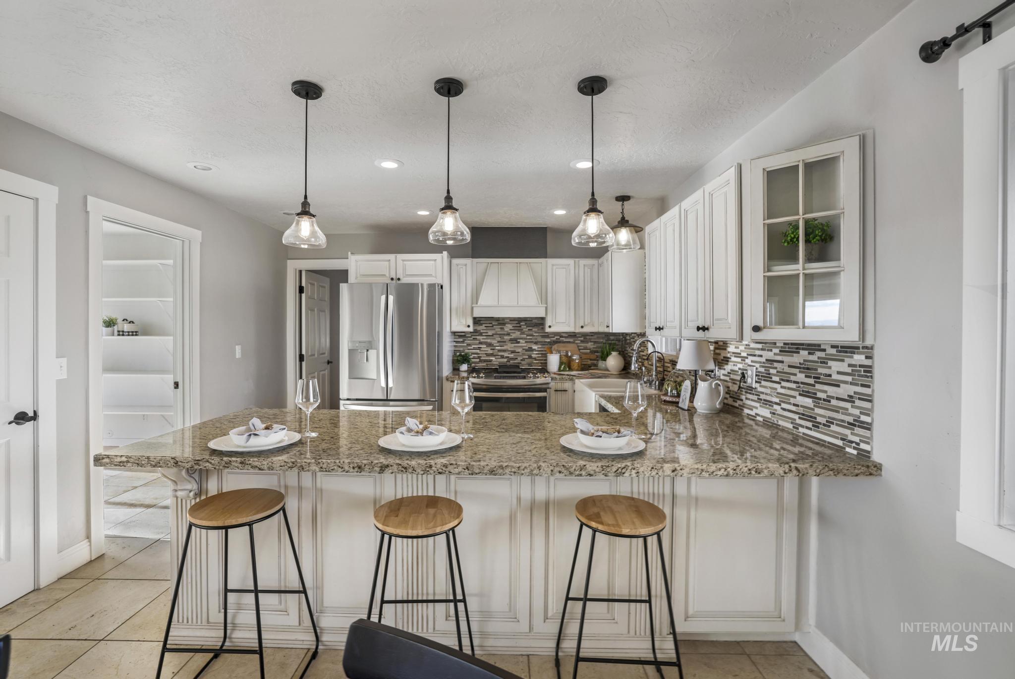 111 View Dr, Jerome, Idaho 83338, 4 Bedrooms, 3 Bathrooms, Residential For Sale, Price $825,000,MLS 98973978