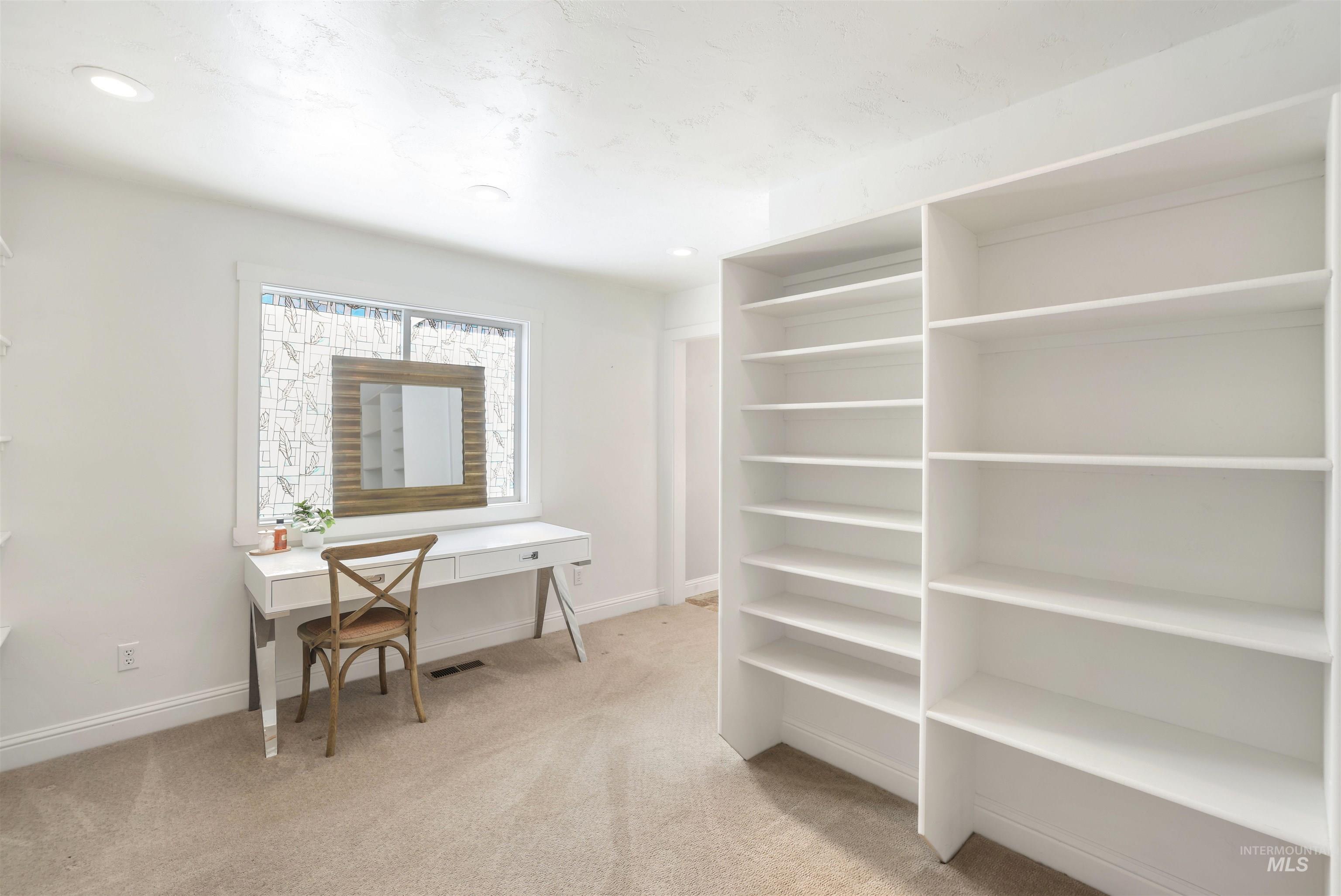 111 View Dr, Jerome, Idaho 83338, 4 Bedrooms, 3 Bathrooms, Residential For Sale, Price $825,000,MLS 98973978