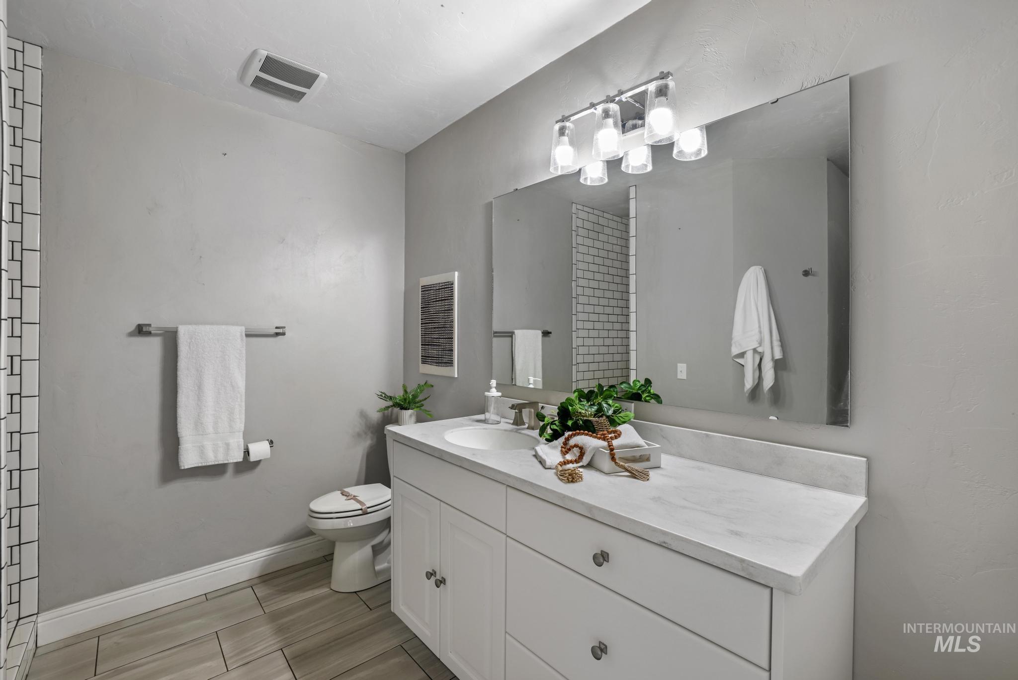 111 View Dr, Jerome, Idaho 83338, 4 Bedrooms, 3 Bathrooms, Residential For Sale, Price $825,000, 98973978