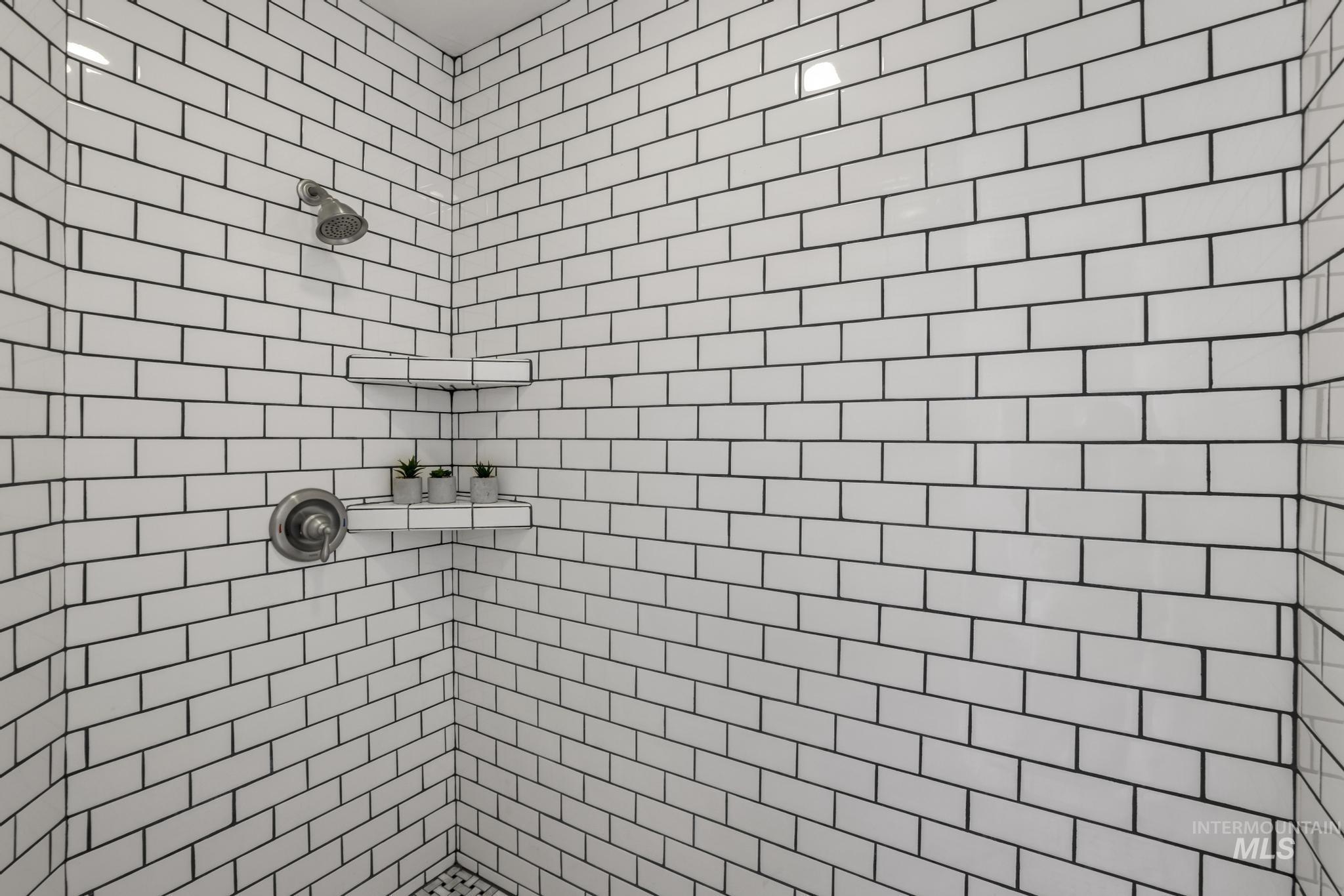 111 View Dr, Jerome, Idaho 83338, 4 Bedrooms, 3 Bathrooms, Residential For Sale, Price $825,000, 98973978