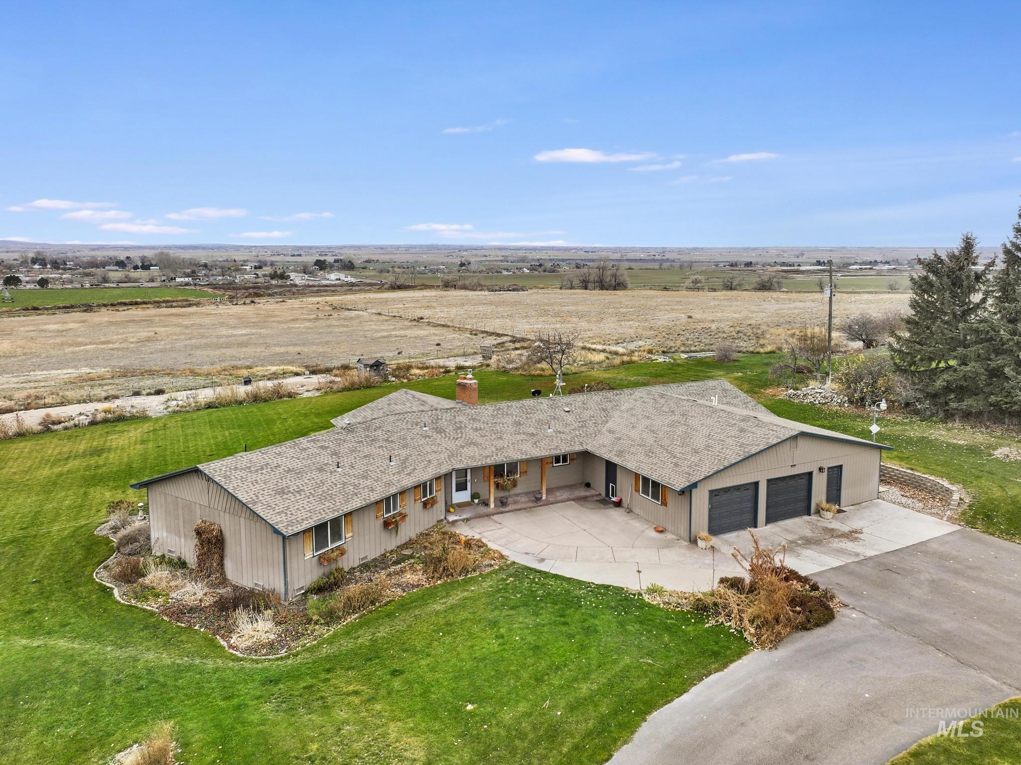 111 View Dr, Jerome, Idaho 83338, 4 Bedrooms, 3 Bathrooms, Residential For Sale, Price $825,000,MLS 98973978