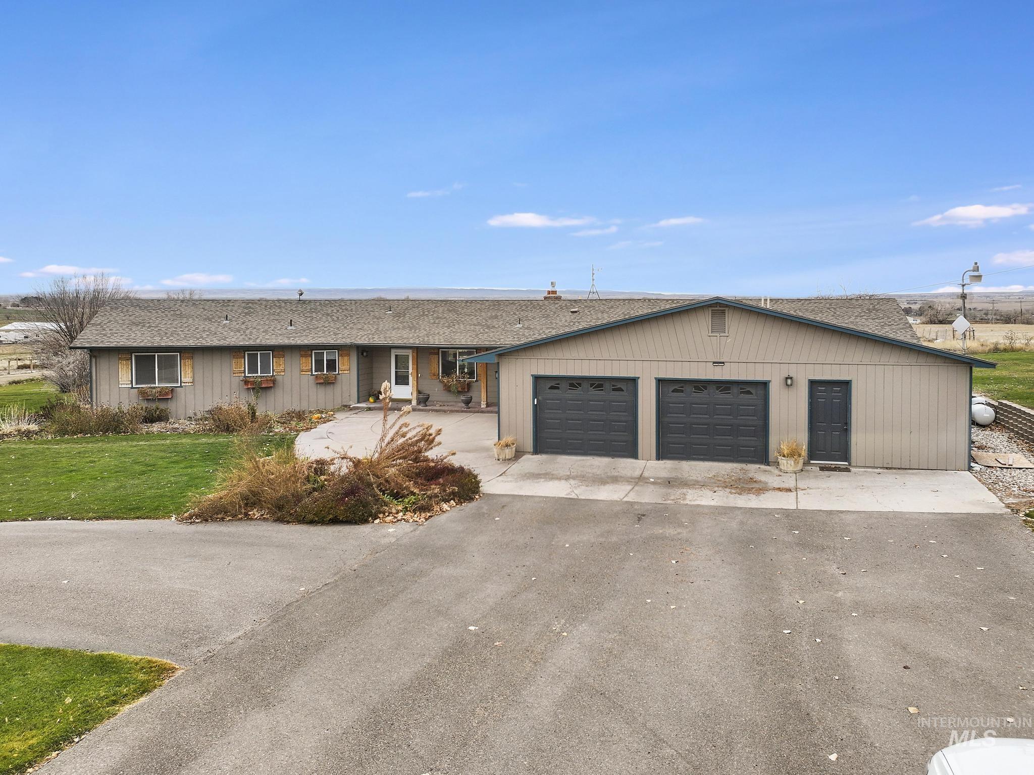 111 View Dr, Jerome, Idaho 83338, 4 Bedrooms, 3 Bathrooms, Residential For Sale, Price $825,000, 98973978