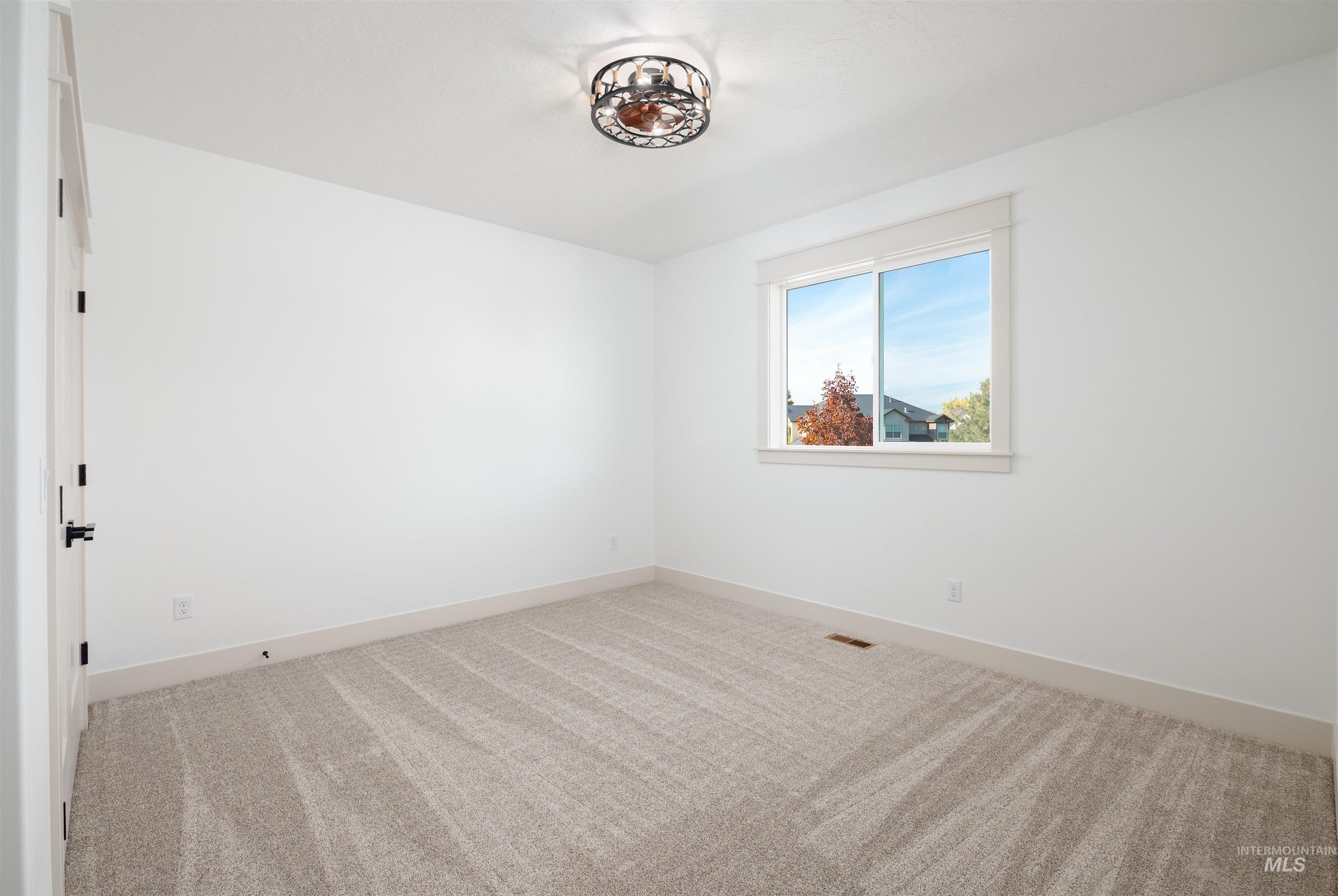 438 E Elaine Ct, Nampa, Idaho 83686, 3 Bedrooms, 2.5 Bathrooms, Residential For Sale, Price $699,900, 98973979