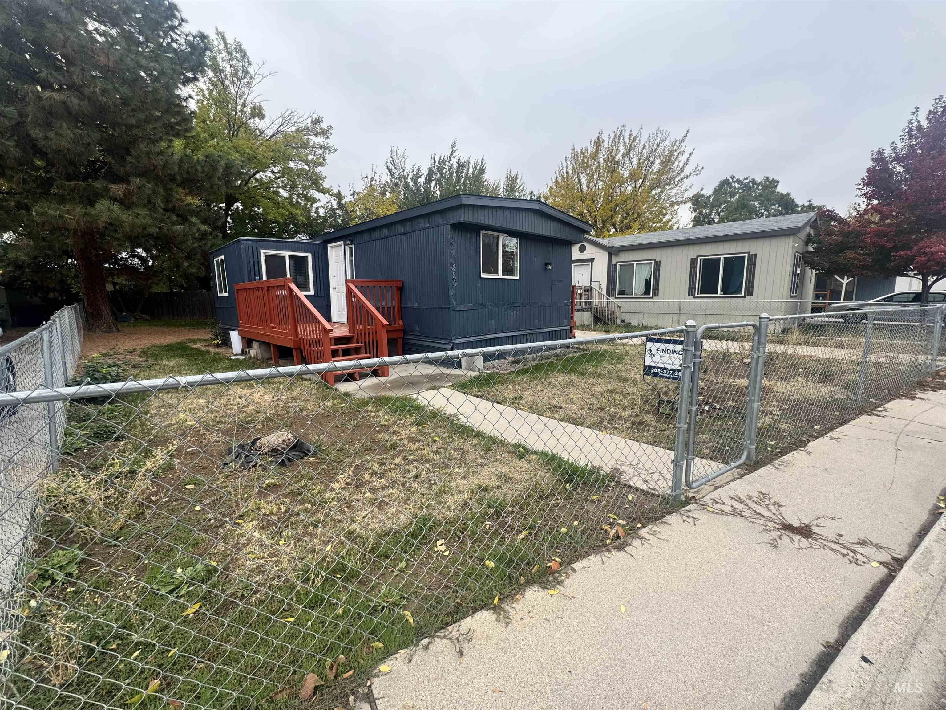 425 Mesquite, Boise, Idaho 83713, 3 Bedrooms, 2 Bathrooms, Residential For Sale, Price $64,990,MLS 98973984