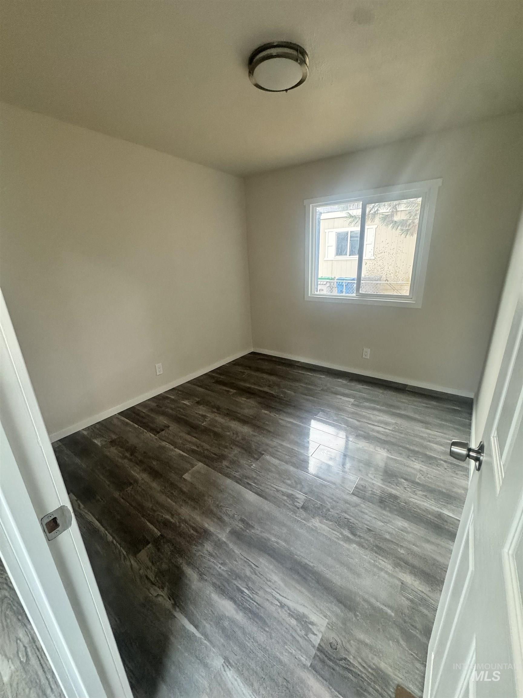 425 Mesquite, Boise, Idaho 83713, 3 Bedrooms, 2 Bathrooms, Residential For Sale, Price $64,990,MLS 98973984