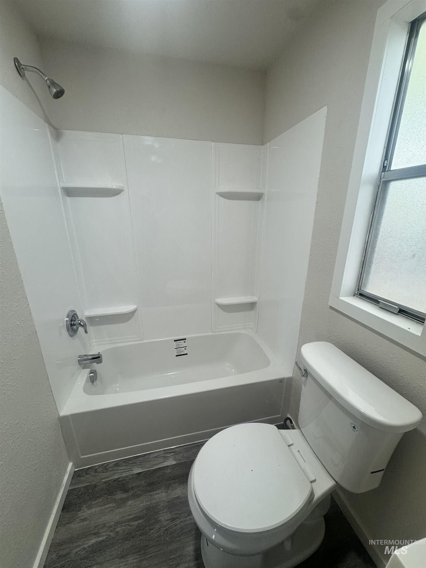 425 Mesquite, Boise, Idaho 83713, 3 Bedrooms, 2 Bathrooms, Residential For Sale, Price $64,990,MLS 98973984