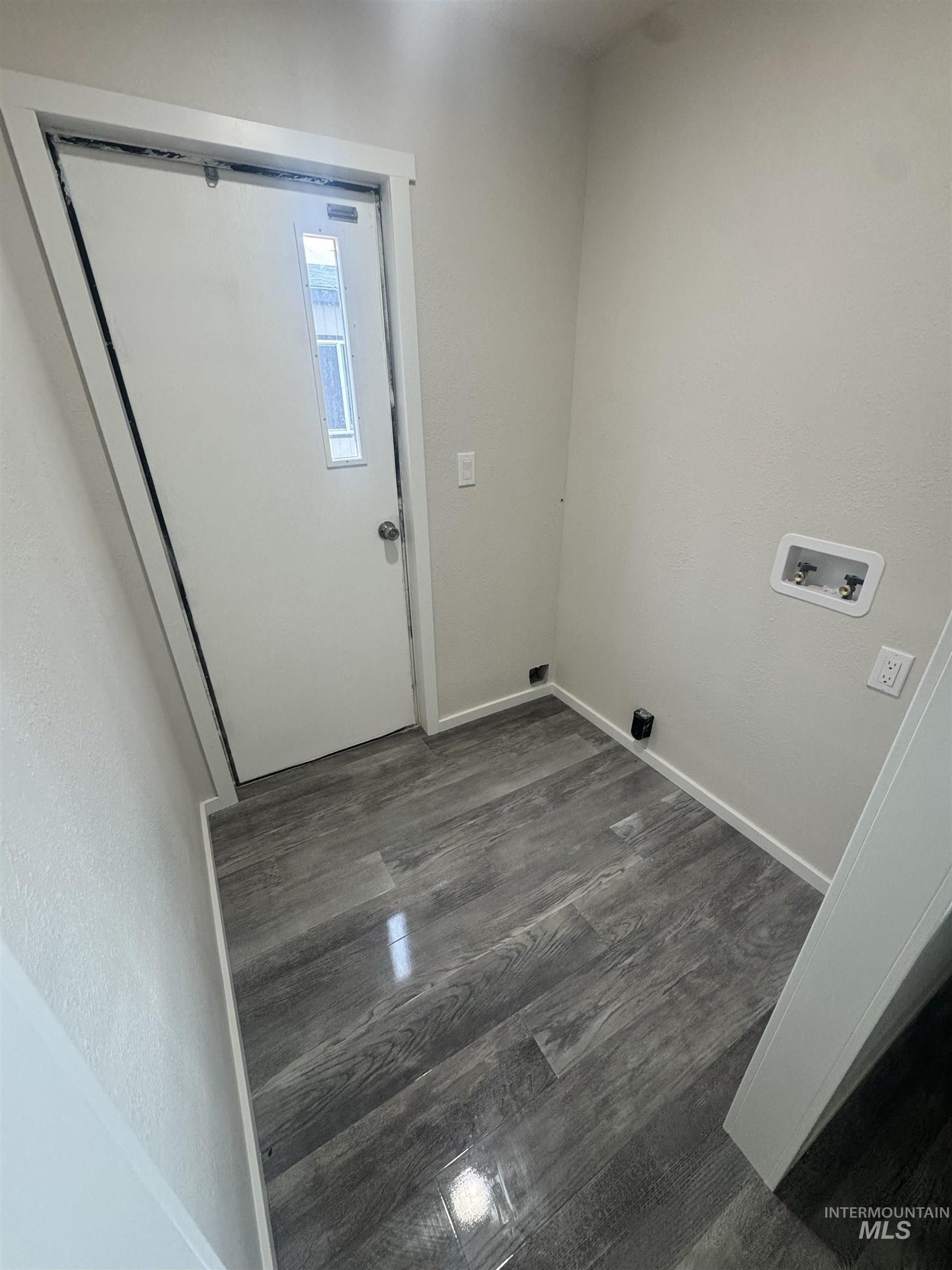 425 Mesquite, Boise, Idaho 83713, 3 Bedrooms, 2 Bathrooms, Residential For Sale, Price $64,990,MLS 98973984