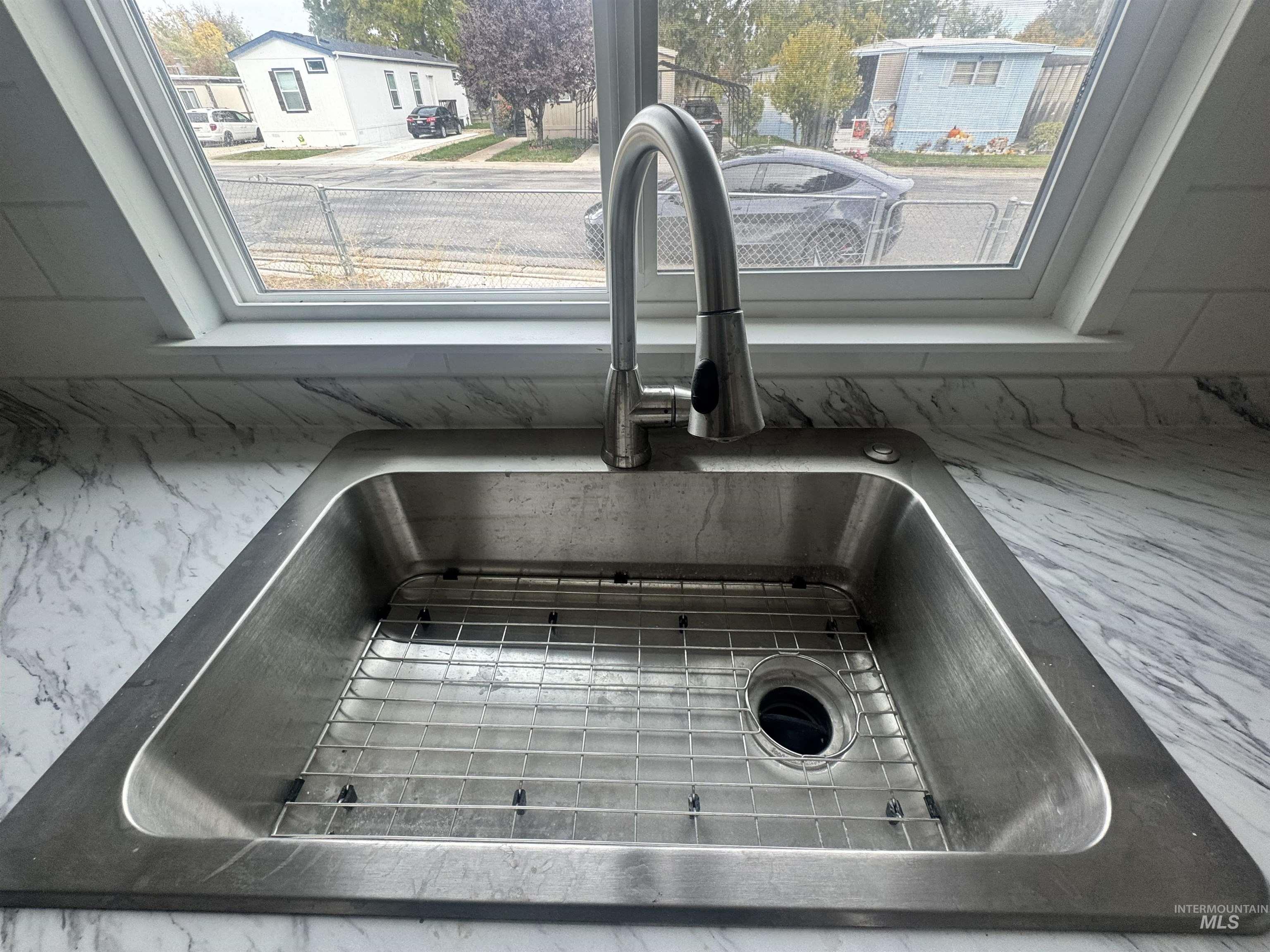 425 Mesquite, Boise, Idaho 83713, 3 Bedrooms, 2 Bathrooms, Residential For Sale, Price $64,990,MLS 98973984