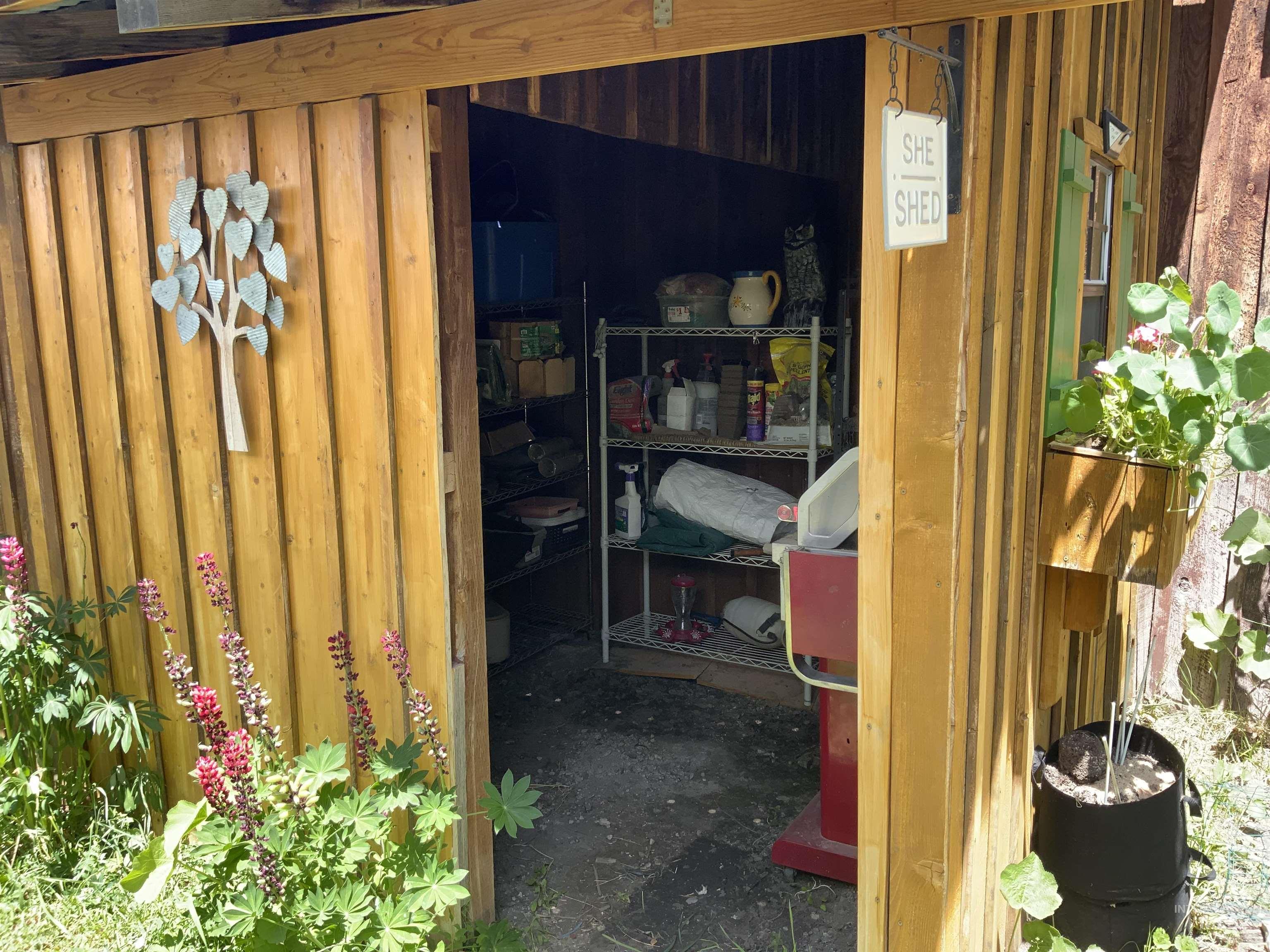 205 W Alturas Ave, Fairfield, Idaho 83327, 2 Bedrooms, 1 Bathroom, Residential For Sale, Price $269,950,MLS 98973986