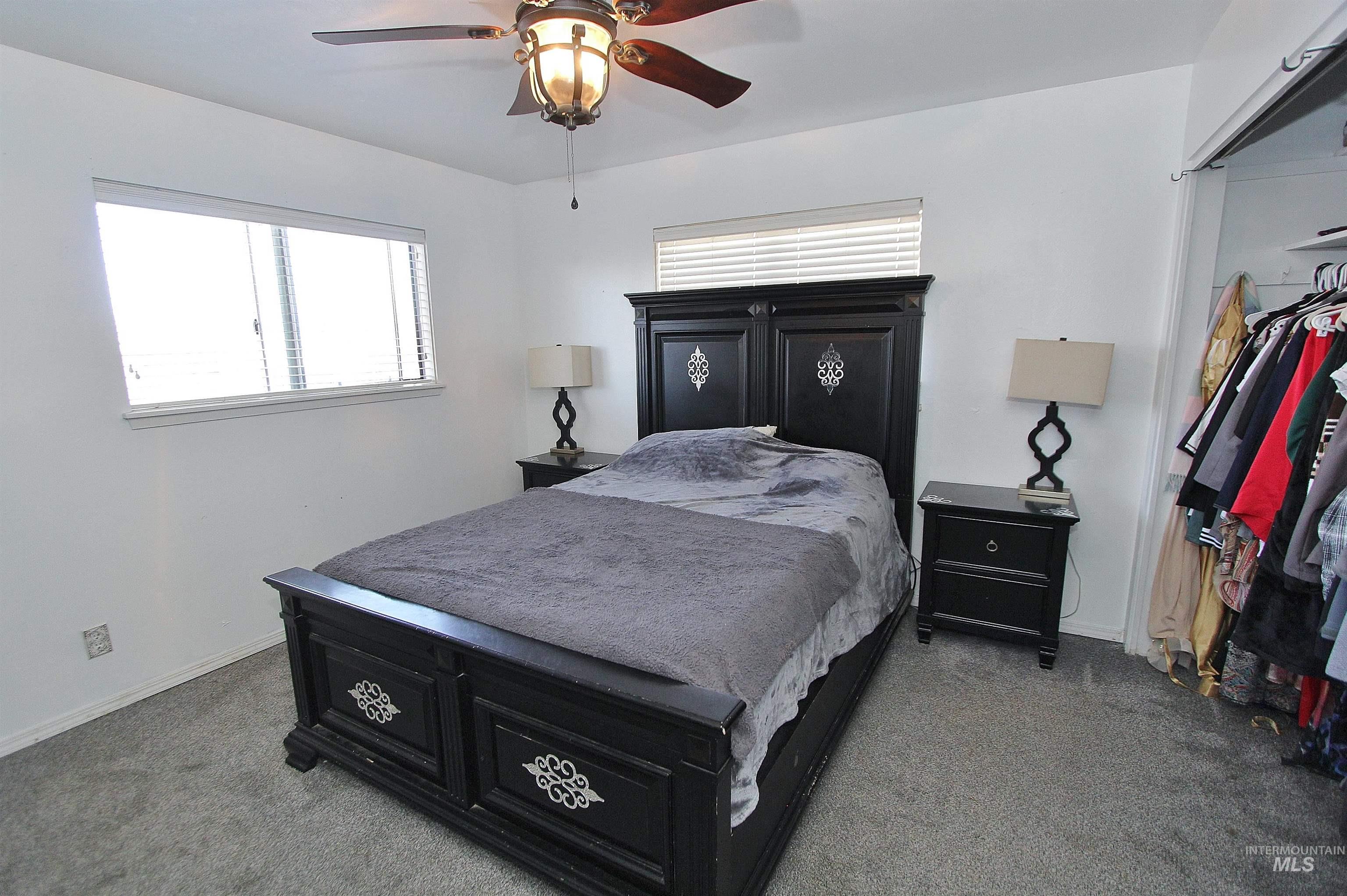 1185 N 6th East St, Mountain Home, Idaho 83647, 4 Bedrooms, 1.5 Bathrooms, Residential For Sale, Price $303,000,MLS 98973995