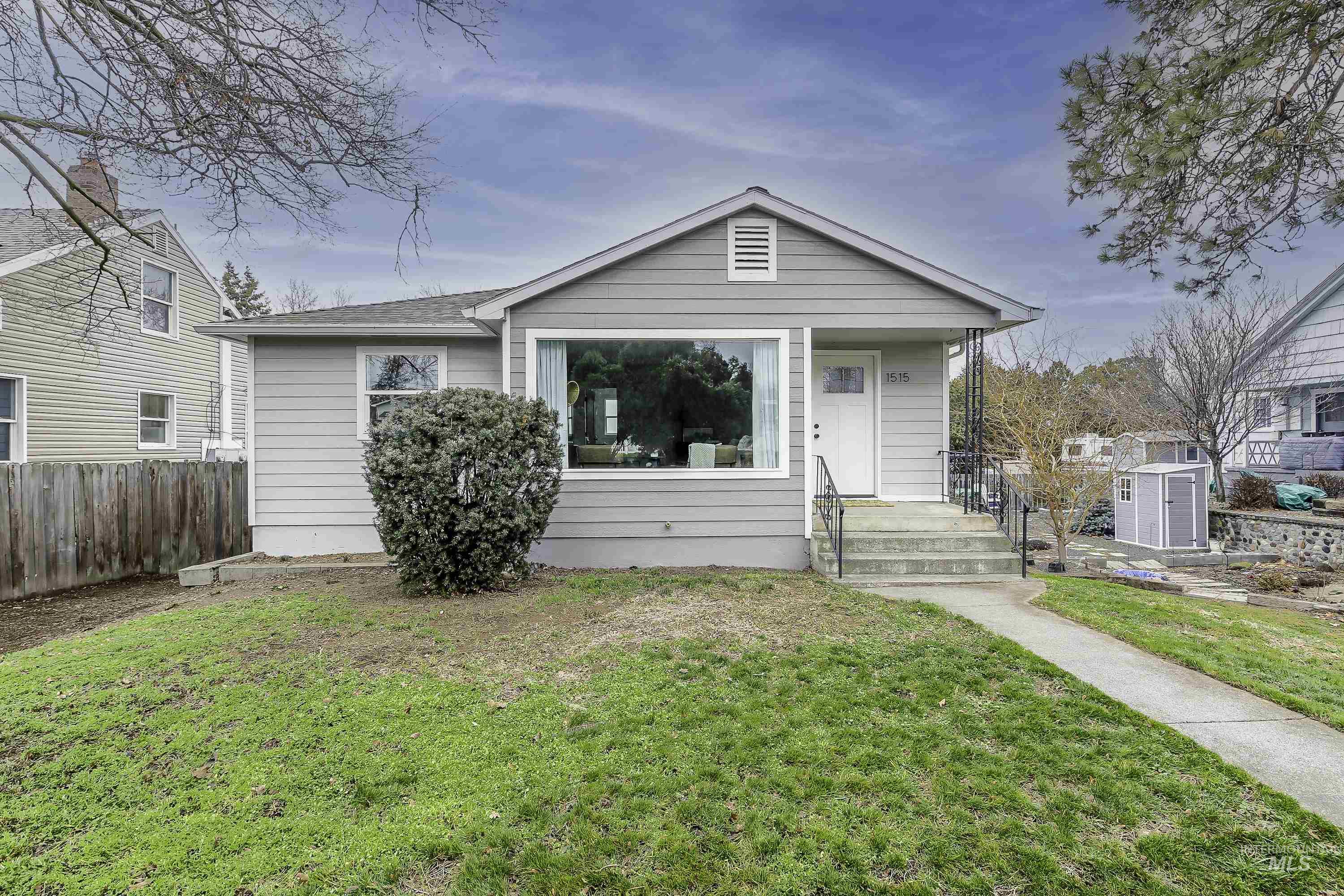 1515 16th Ave., Lewiston, Idaho 83501, 4 Bedrooms, 2 Bathrooms, Residential For Sale, Price $375,000,MLS 98973996