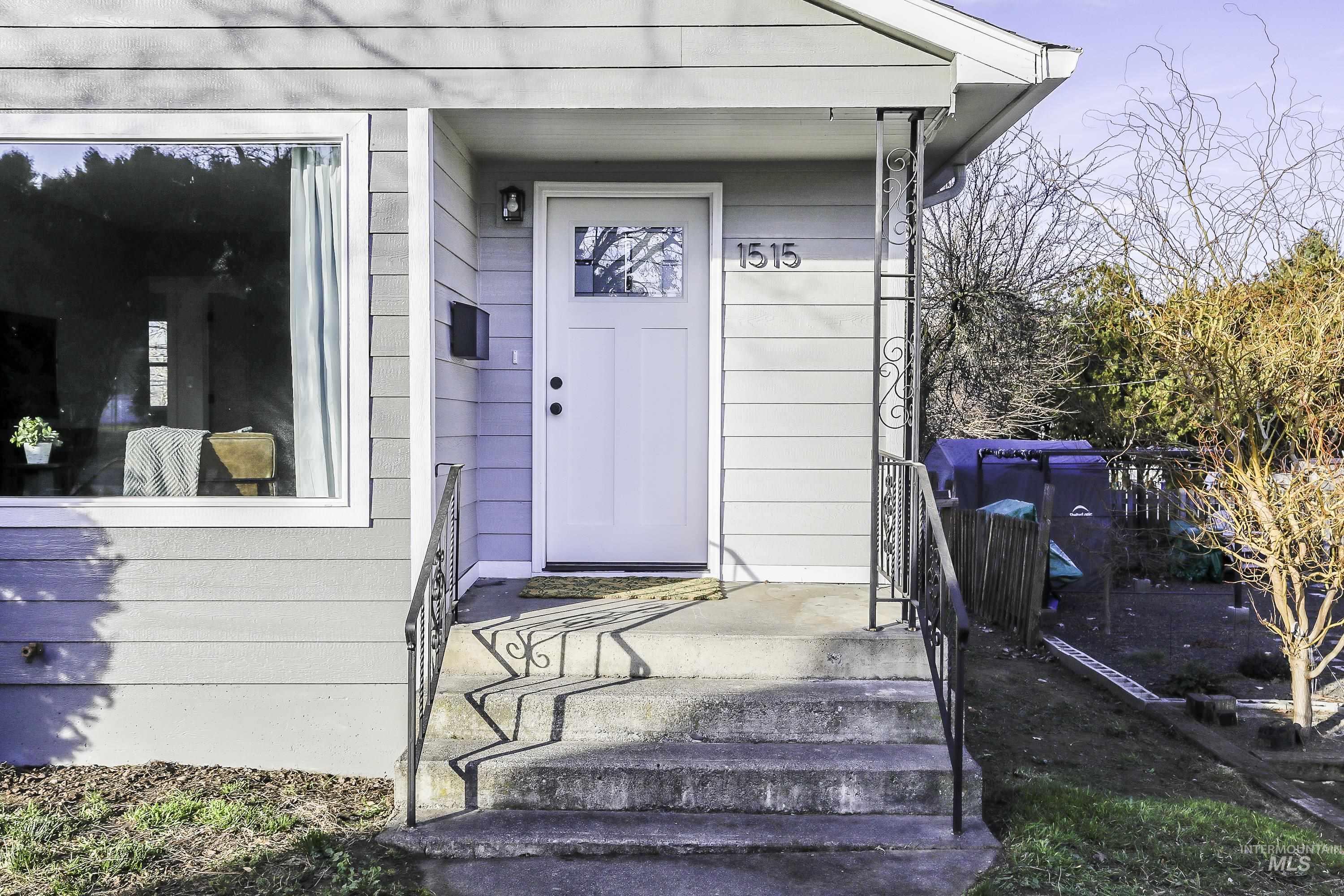 1515 16th Ave., Lewiston, Idaho 83501, 4 Bedrooms, 2 Bathrooms, Residential For Sale, Price $375,000,MLS 98973996