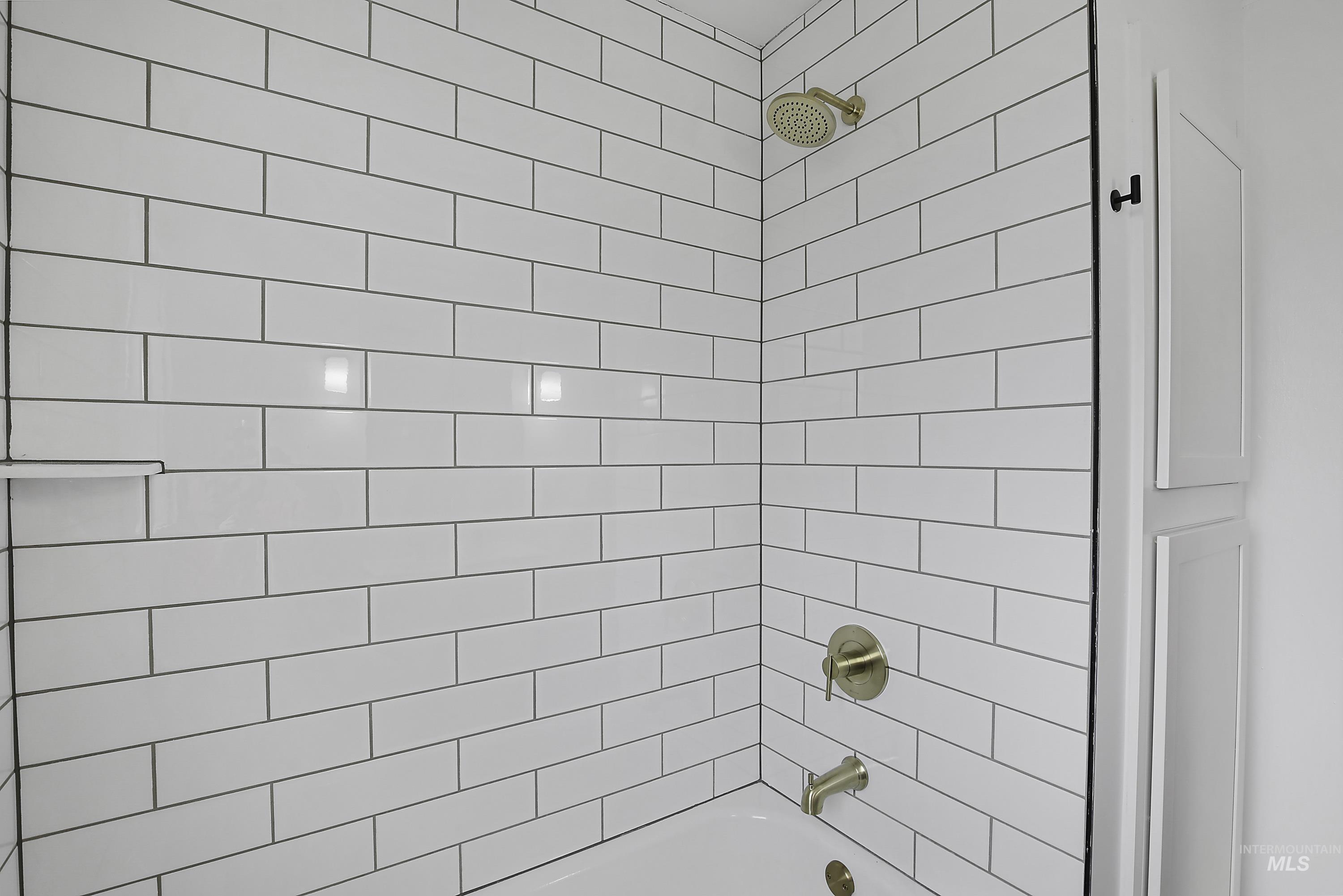 1515 16th Ave., Lewiston, Idaho 83501, 4 Bedrooms, 2 Bathrooms, Residential For Sale, Price $375,000,MLS 98973996