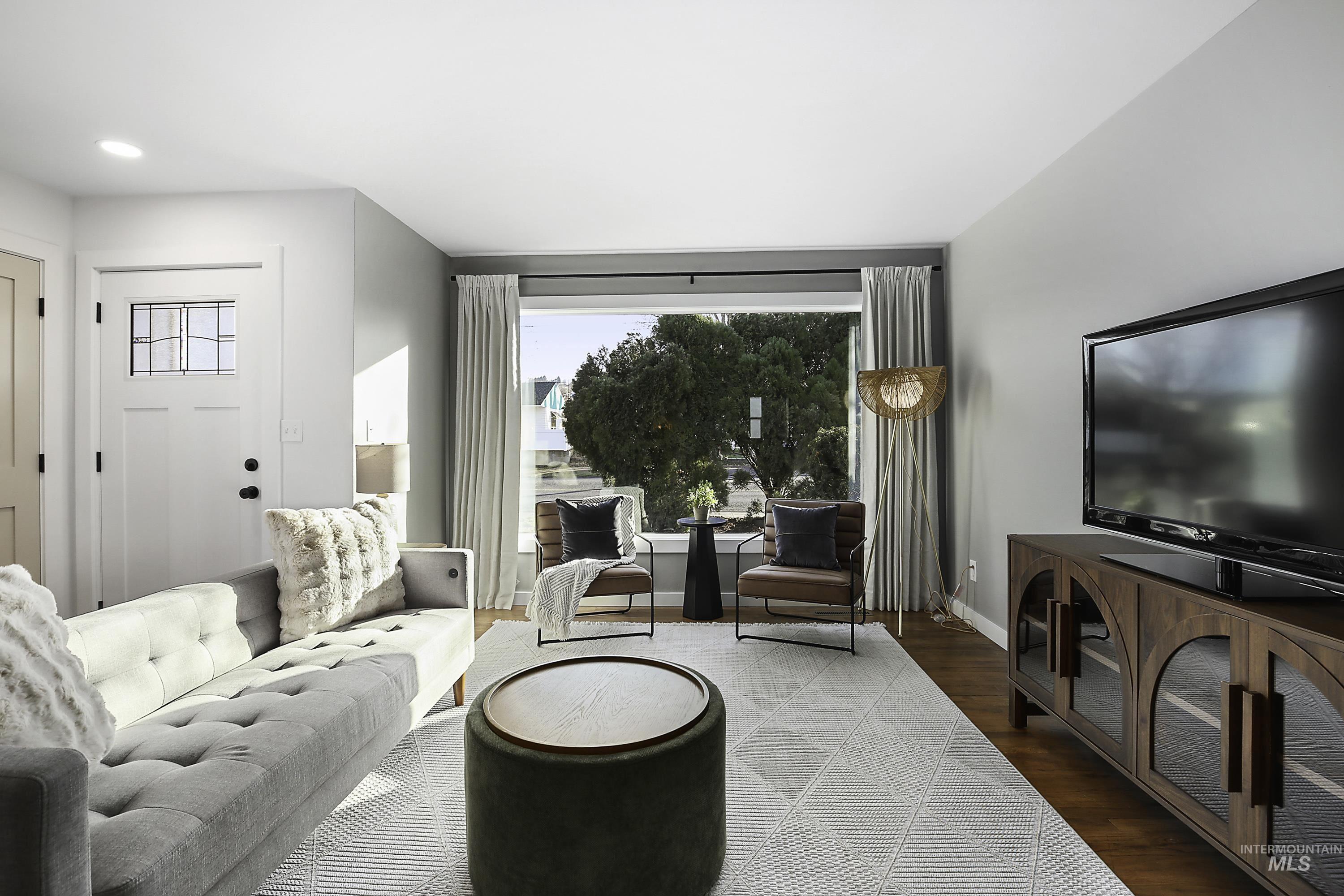 1515 16th Ave., Lewiston, Idaho 83501, 4 Bedrooms, 2 Bathrooms, Residential For Sale, Price $375,000,MLS 98973996