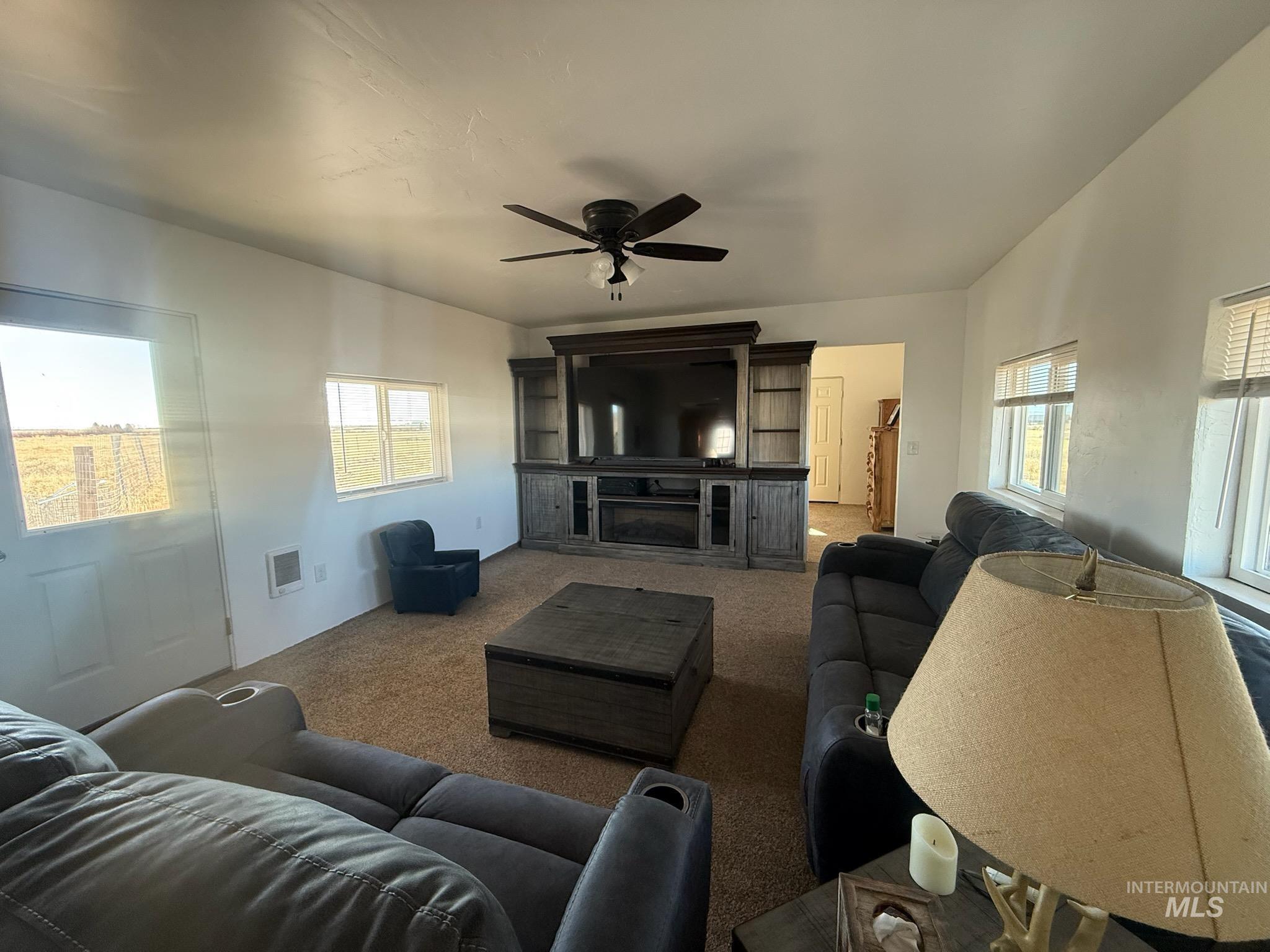 170 W Horseshoe Lp, Fairfield, Idaho 83327, 1 Bedroom, 1 Bathroom, Residential For Sale, Price $335,000,MLS 98974000