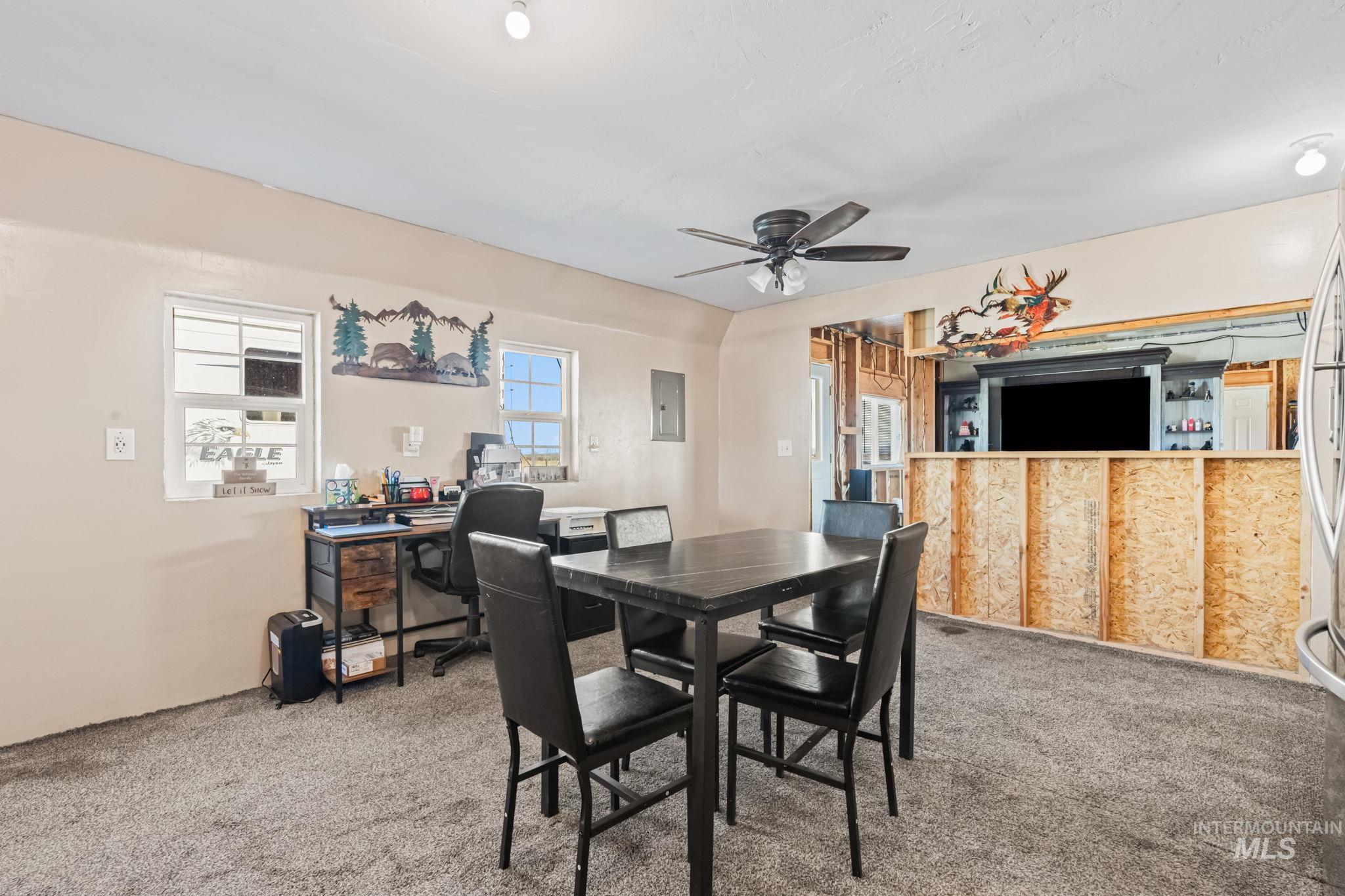 170 W Horseshoe Lp, Fairfield, Idaho 83327, 2 Bedrooms, 2 Bathrooms, Residential For Sale, Price $350,000,MLS 98974000