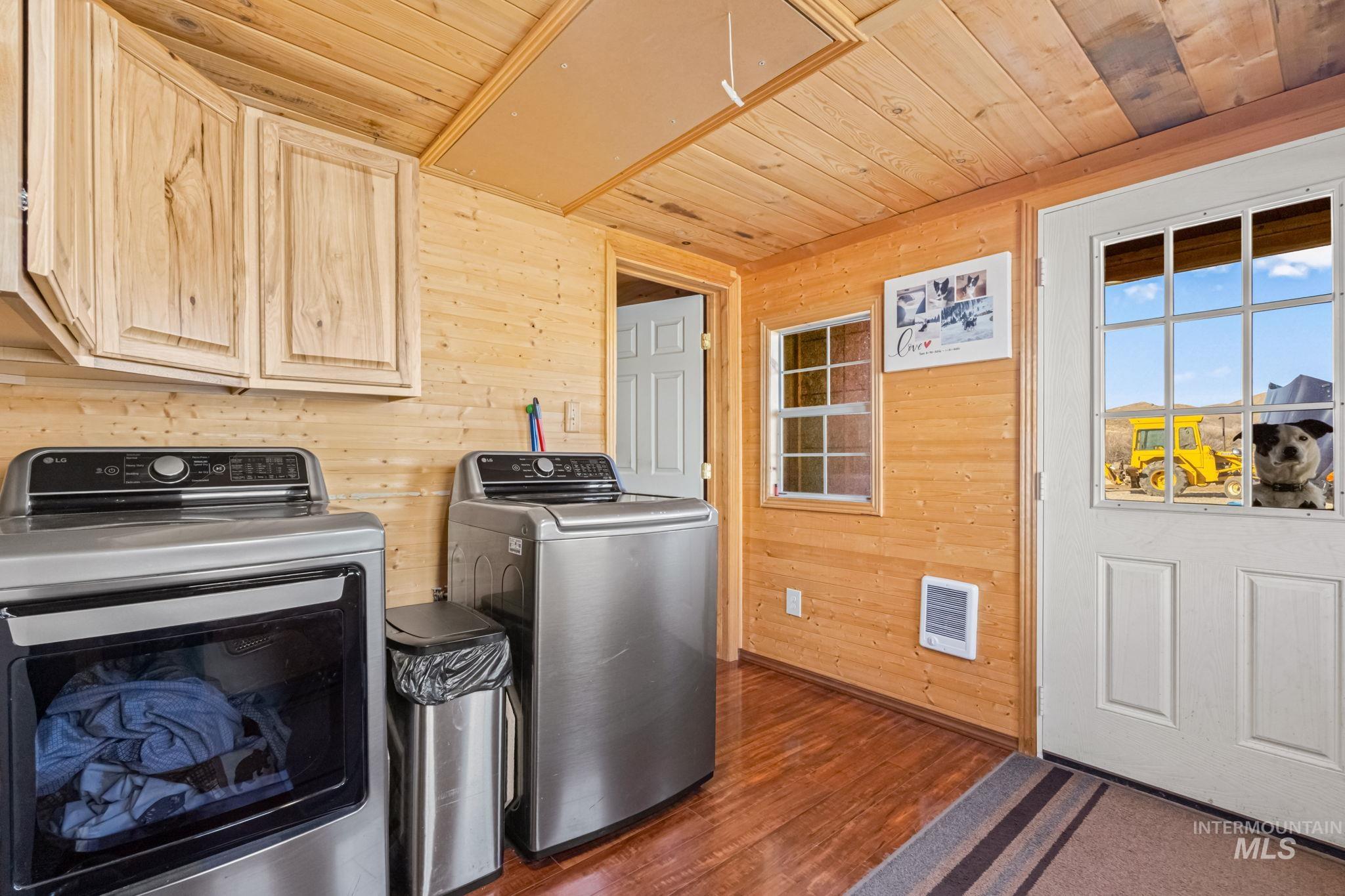 170 W Horseshoe Lp, Fairfield, Idaho 83327, 1 Bedroom, 1 Bathroom, Residential For Sale, Price $335,000,MLS 98974000