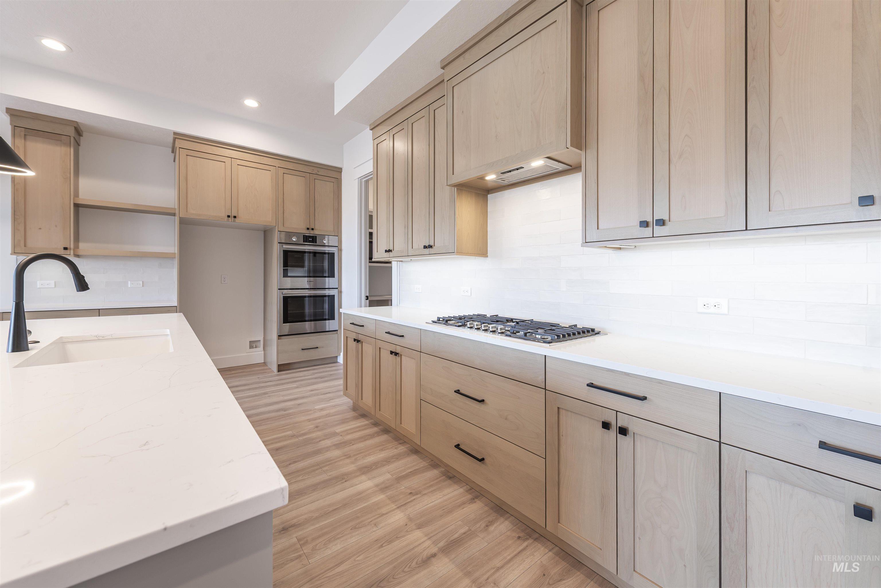 1338 W Ultar Dr, Nampa, Idaho 83686, 3 Bedrooms, 2 Bathrooms, Residential For Sale, Price $544,900,MLS 98974002