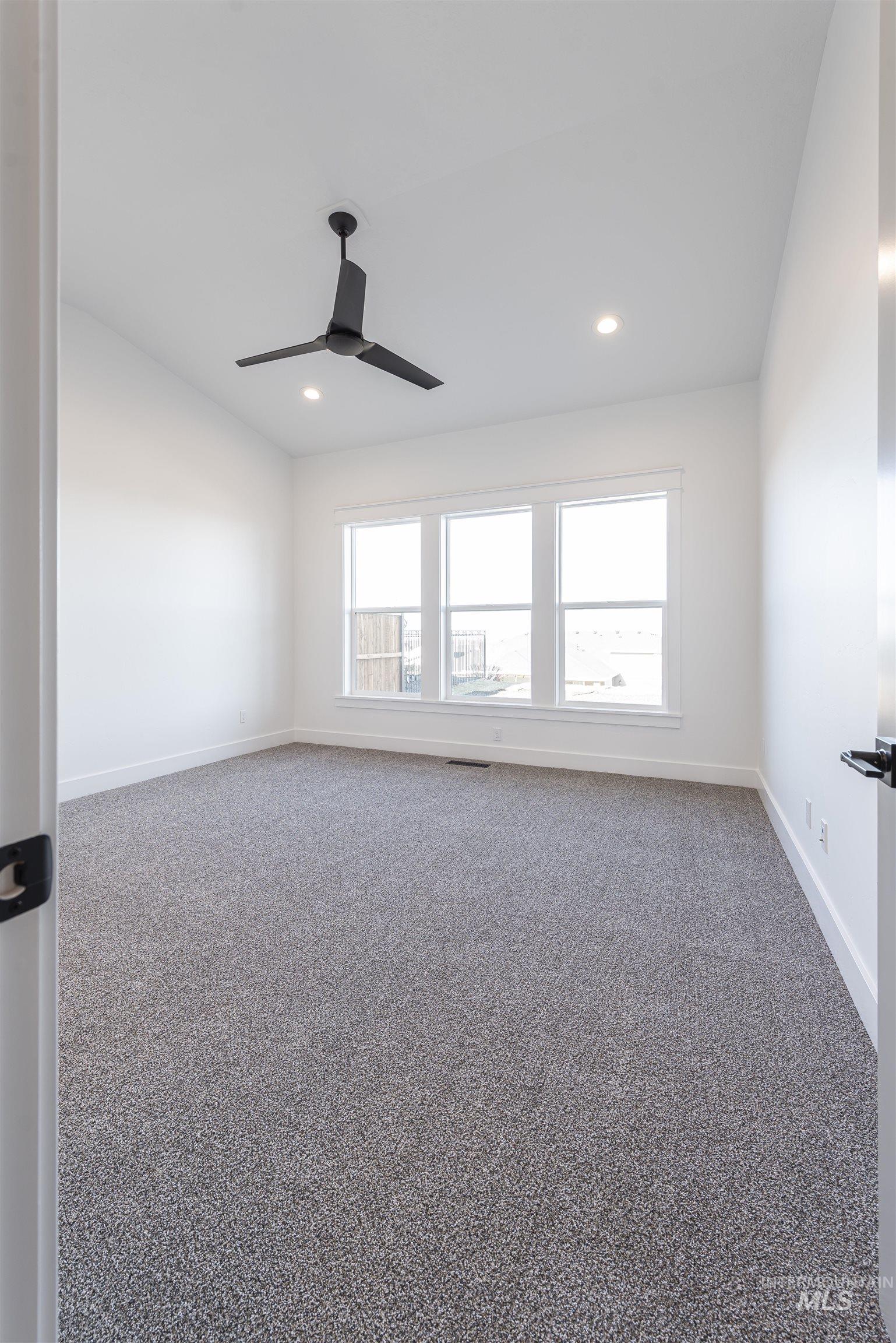 1338 W Ultar Dr, Nampa, Idaho 83686, 3 Bedrooms, 2 Bathrooms, Residential For Sale, Price $544,900,MLS 98974002