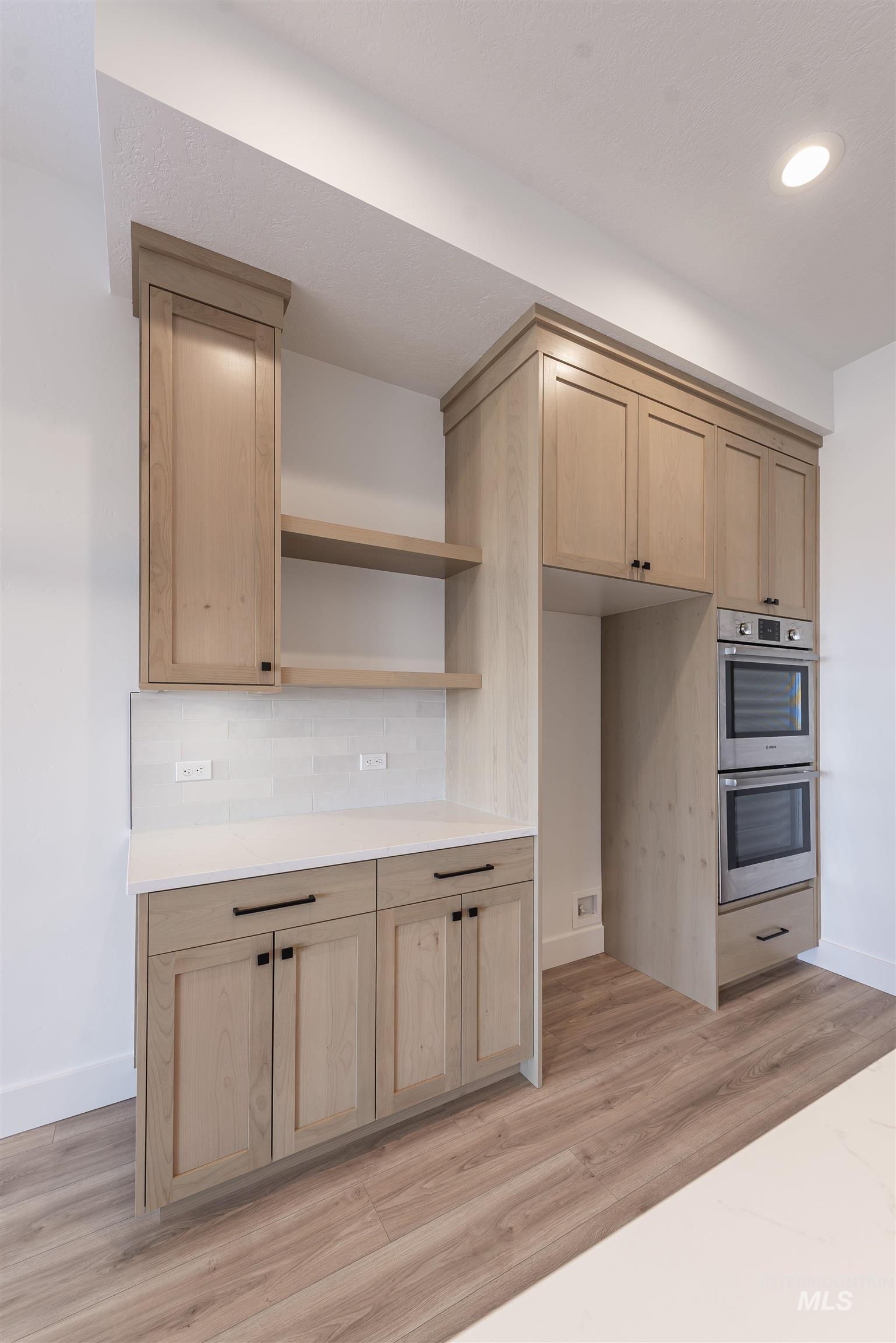 1338 W Ultar Dr, Nampa, Idaho 83686, 3 Bedrooms, 2 Bathrooms, Residential For Sale, Price $544,900,MLS 98974002