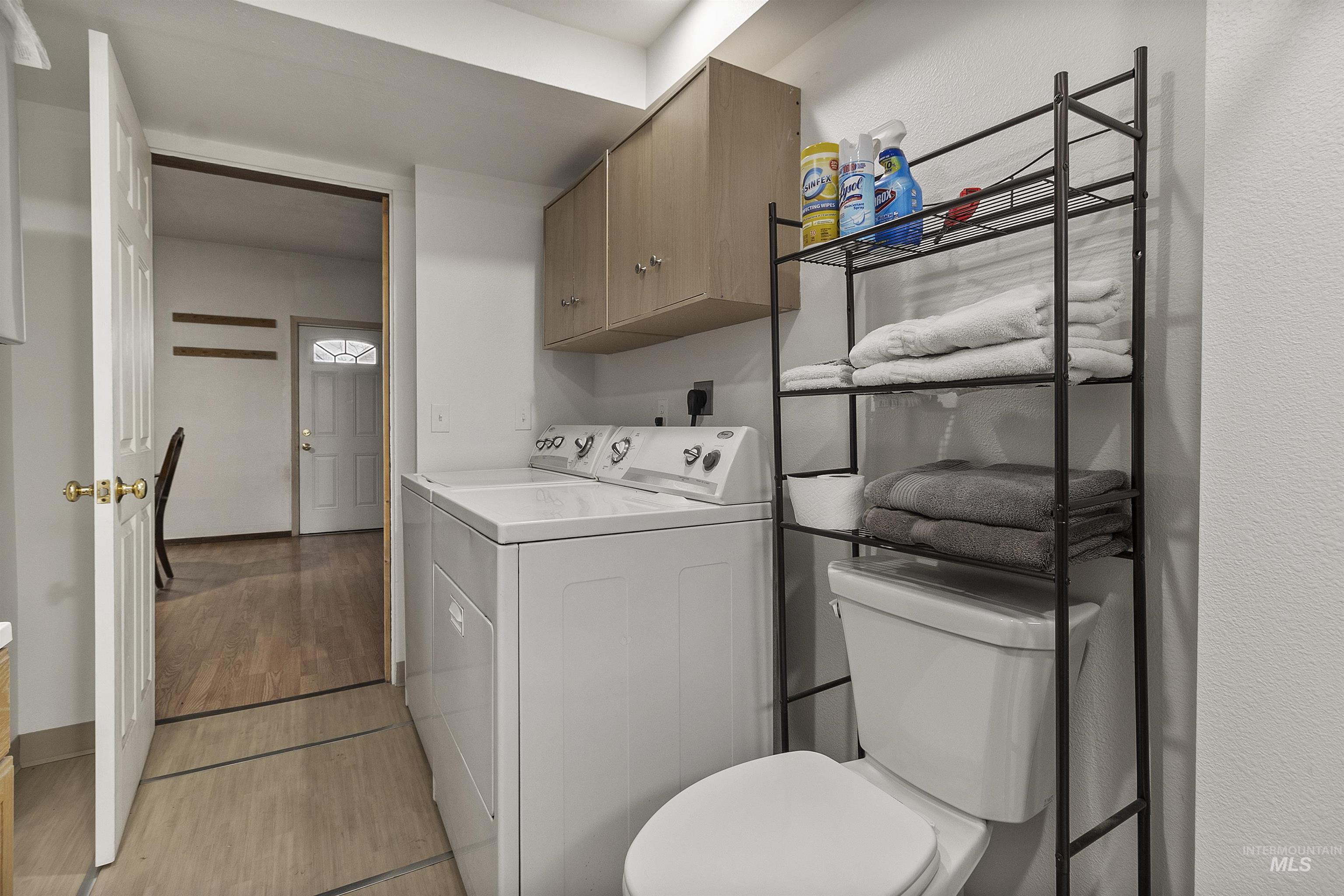 721 9th St., Clarkston, Washington 99403, 3 Bedrooms, 2 Bathrooms, Residential For Sale, Price $250,000,MLS 98974003