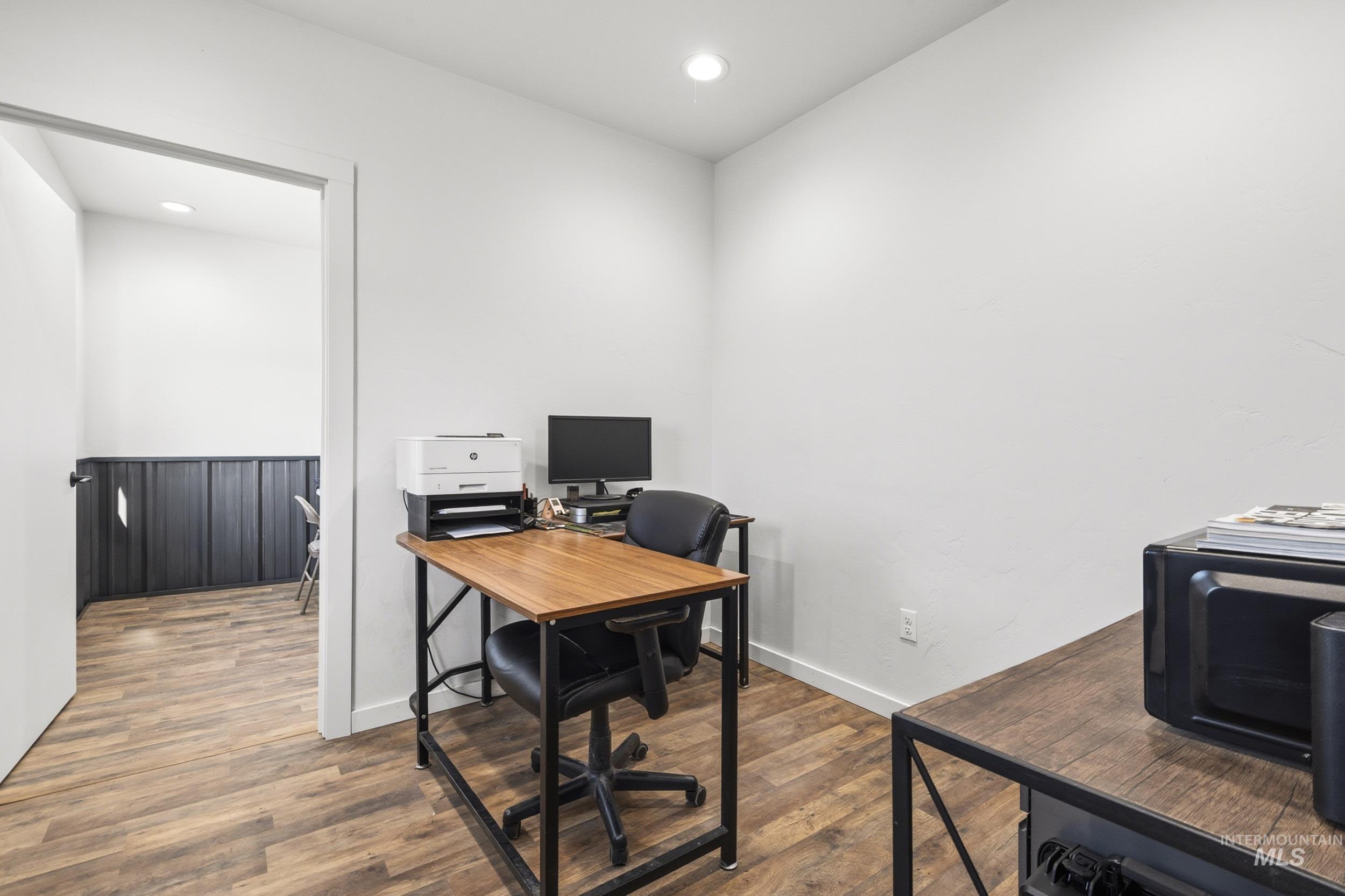 8829 Lake Shore Drive, Nampa, Idaho 83686, Business/Commercial For Sale, Price $525,000,MLS 98974005