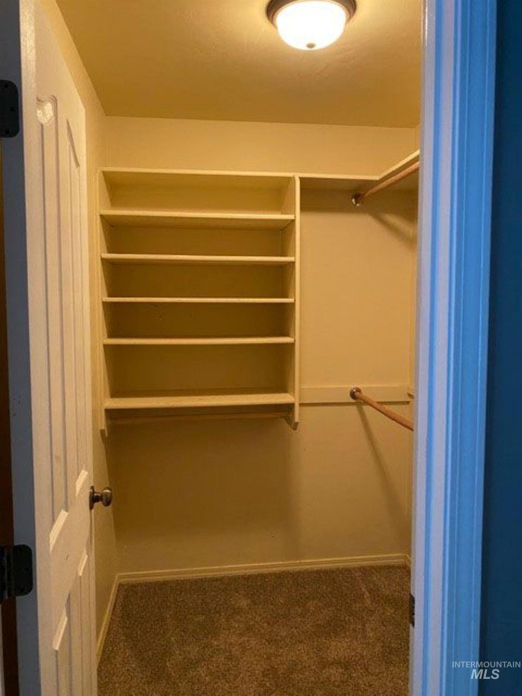 1285 Golden Pheasant Dr, Twin Falls, Idaho 83301, 3 Bedrooms, 2 Bathrooms, Residential For Sale, Price $335,000,MLS 98974008