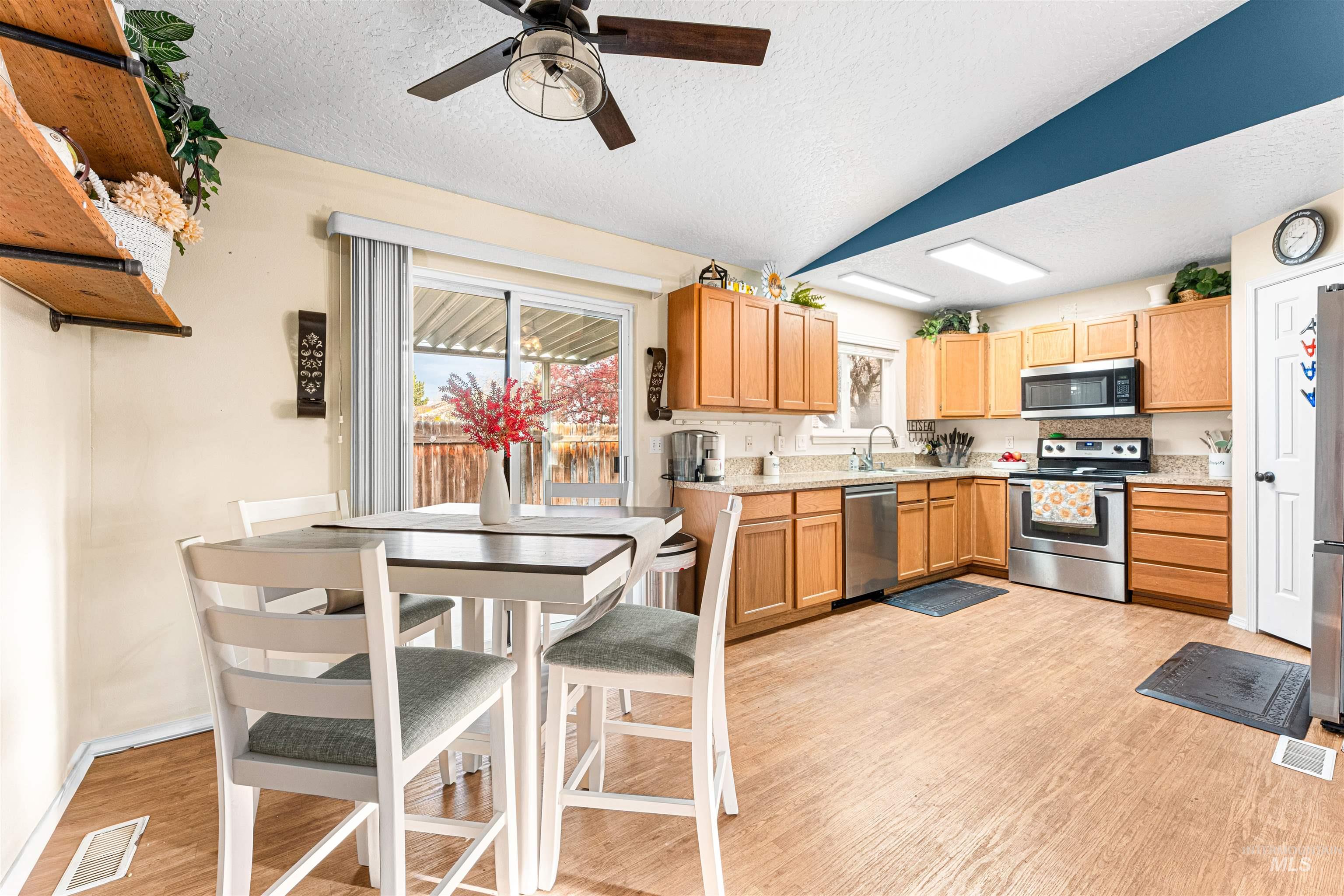 716 E Maryland, Nampa, Idaho 83686, 2 Bedrooms, 1 Bathroom, Residential For Sale, Price $285,000,MLS 98974009