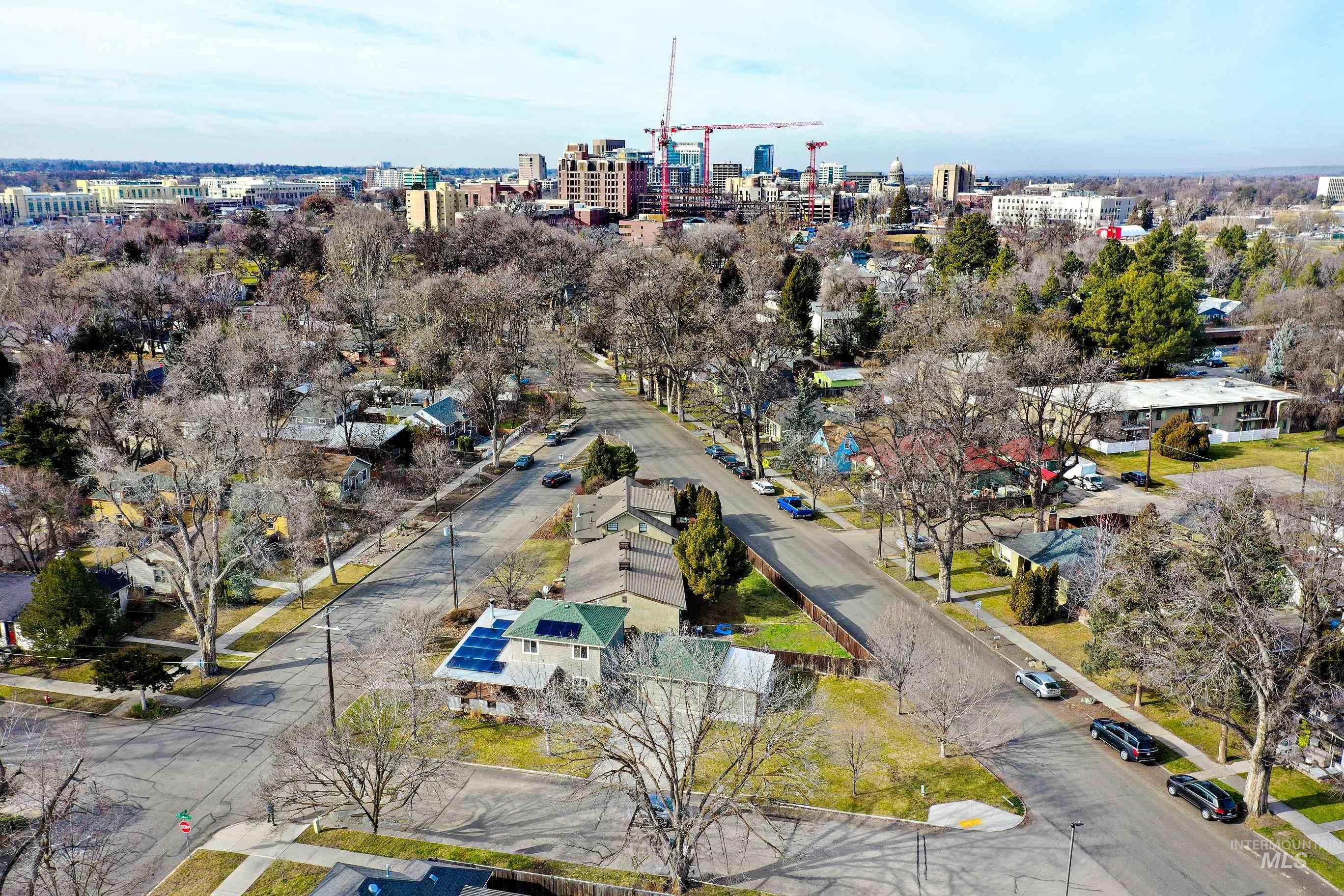 742 E State St, Boise, Idaho 83712, 3 Bedrooms, 2 Bathrooms, Residential For Sale, Price $724,000,MLS 98974012