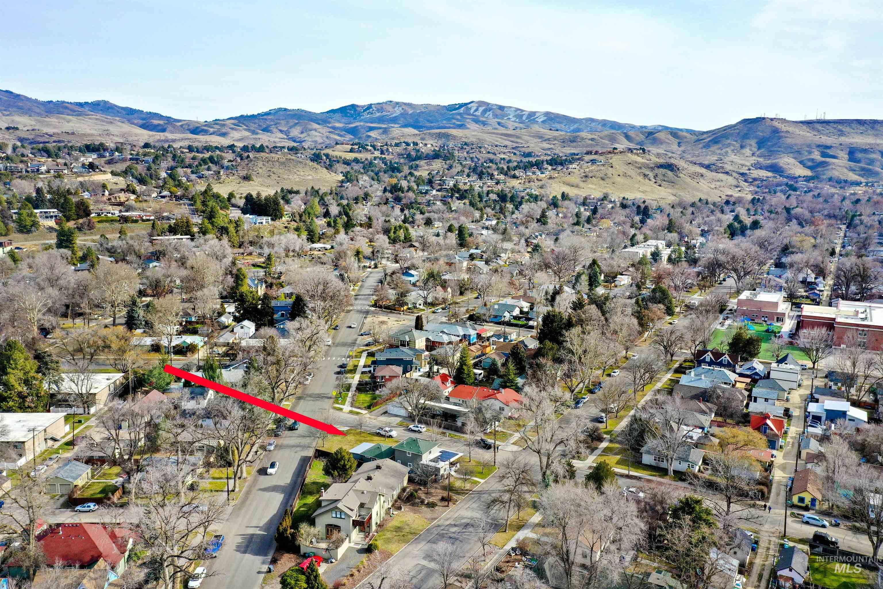 742 E State St, Boise, Idaho 83712, 3 Bedrooms, 2 Bathrooms, Residential For Sale, Price $724,000,MLS 98974012