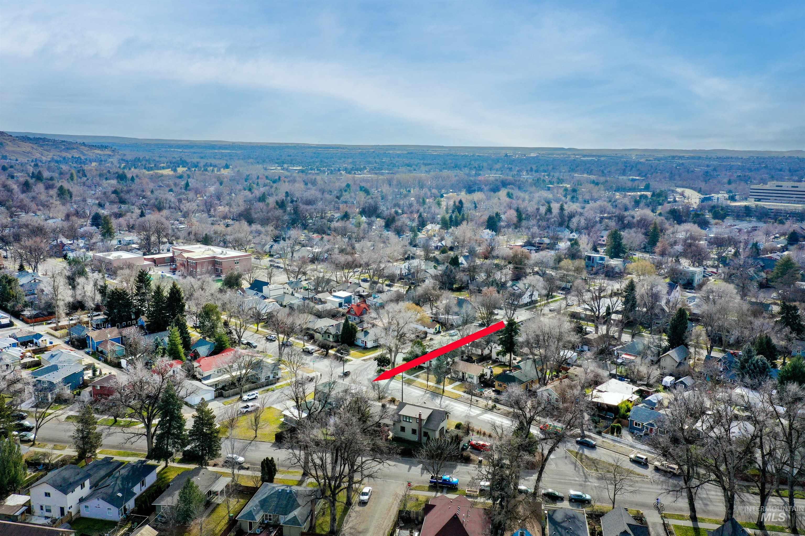 742 E State St, Boise, Idaho 83712, 3 Bedrooms, 2 Bathrooms, Residential For Sale, Price $724,000,MLS 98974012