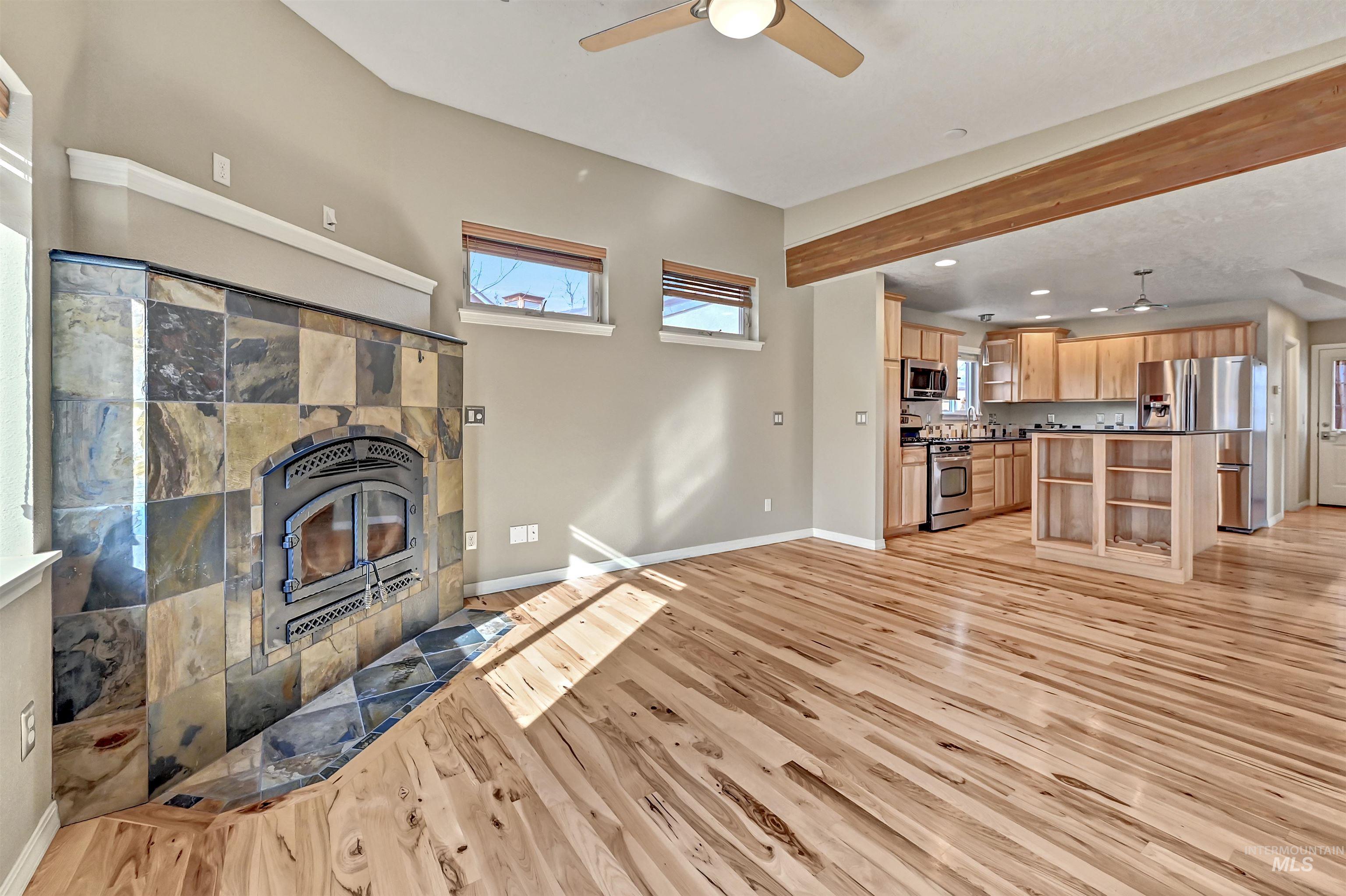 742 E State St, Boise, Idaho 83712, 3 Bedrooms, 2 Bathrooms, Residential For Sale, Price $724,000,MLS 98974012