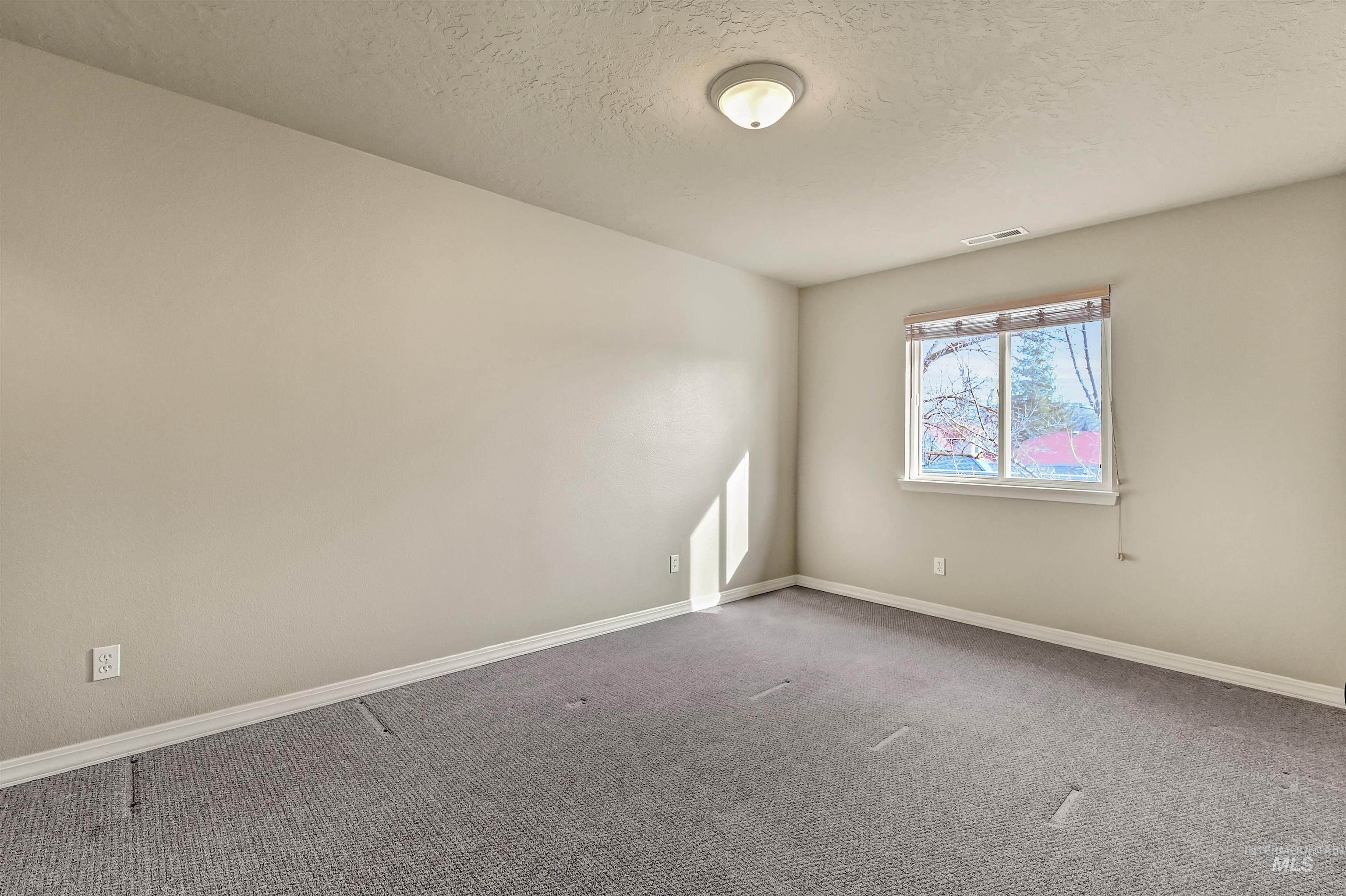 742 E State St, Boise, Idaho 83712, 3 Bedrooms, 2 Bathrooms, Residential For Sale, Price $724,000,MLS 98974012