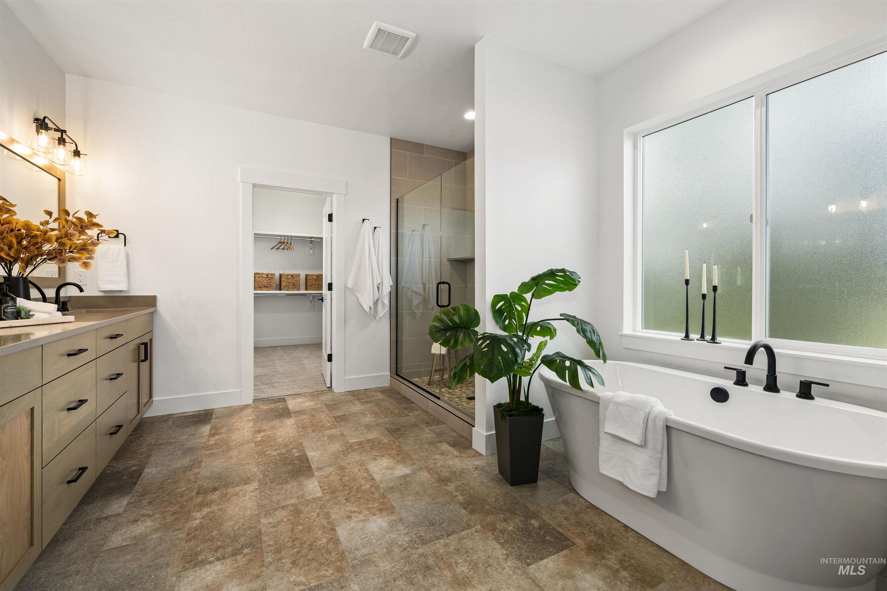 611 N Hiltonhead Way, Eagle, Idaho 83616-0000, 3 Bedrooms, 2.5 Bathrooms, Residential For Sale, Price $799,900,MLS 98974013