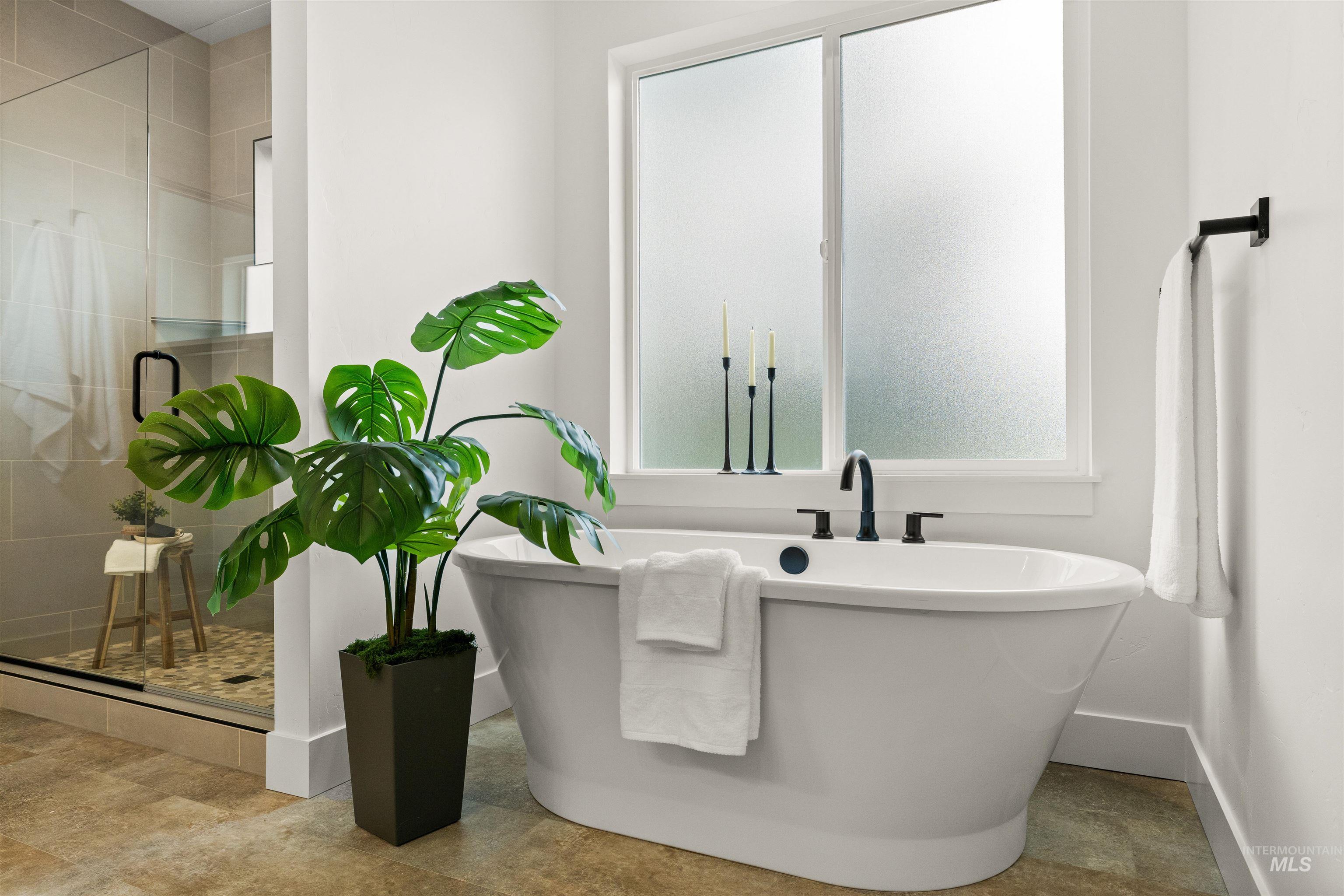 611 N Hiltonhead Way, Eagle, Idaho 83616-0000, 3 Bedrooms, 2.5 Bathrooms, Residential For Sale, Price $799,900,MLS 98974013