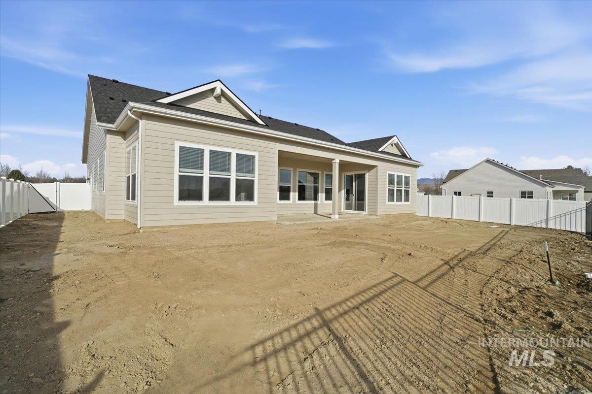 2531 E Skokie St, Eagle, Idaho 83616, 3 Bedrooms, 3.5 Bathrooms, Residential For Sale, Price $849,990,MLS 98974014